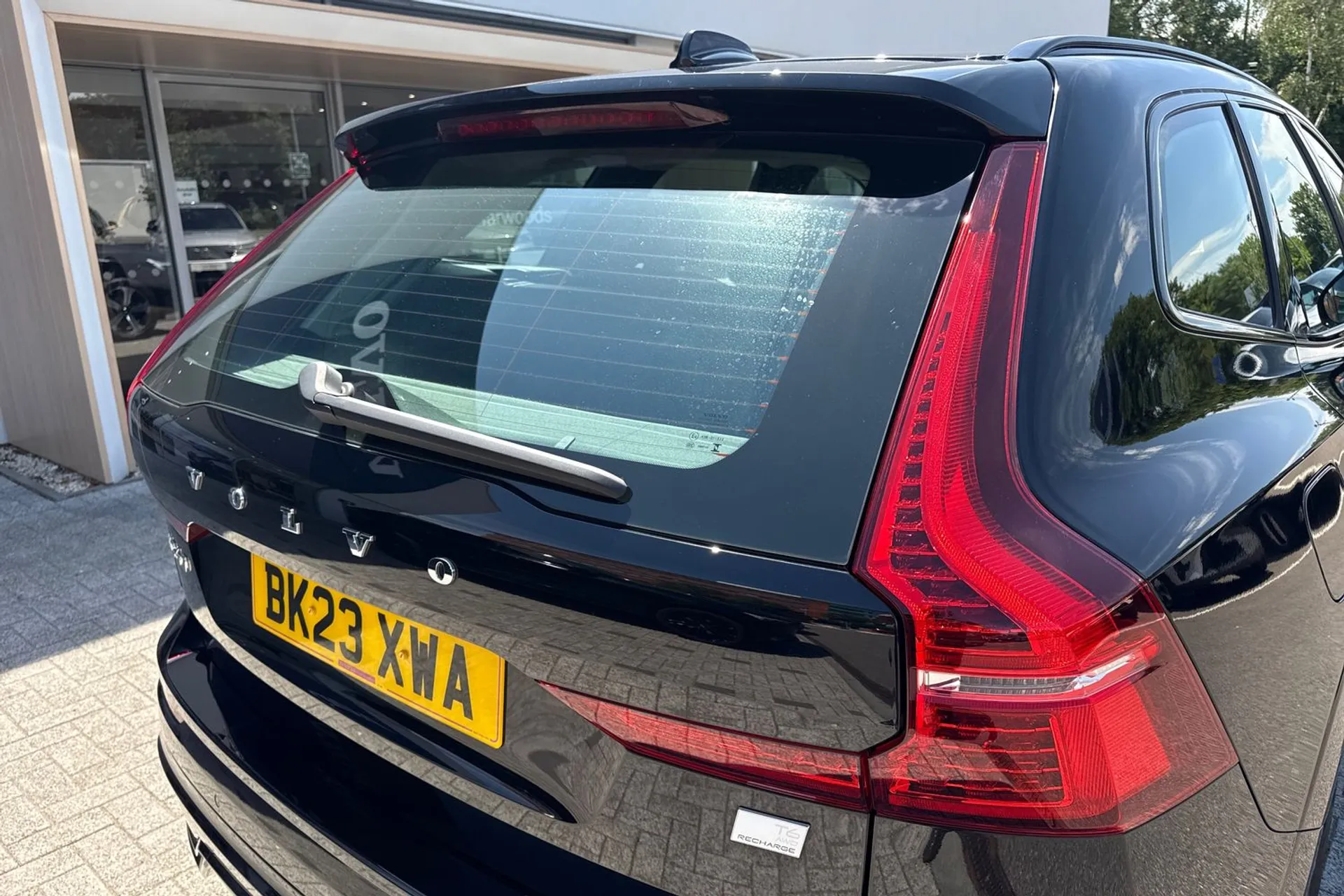 Volvo XC60 thumbnail image number 15