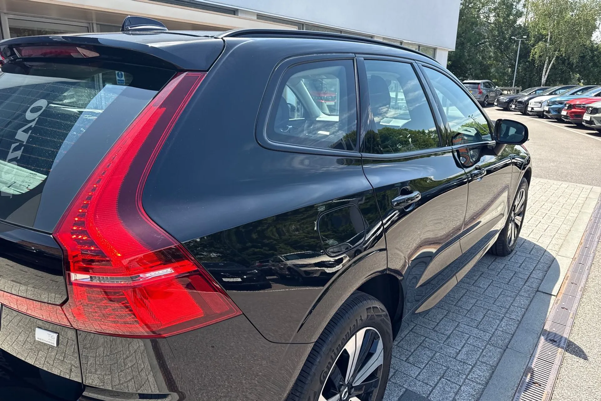 Volvo XC60 thumbnail image number 14