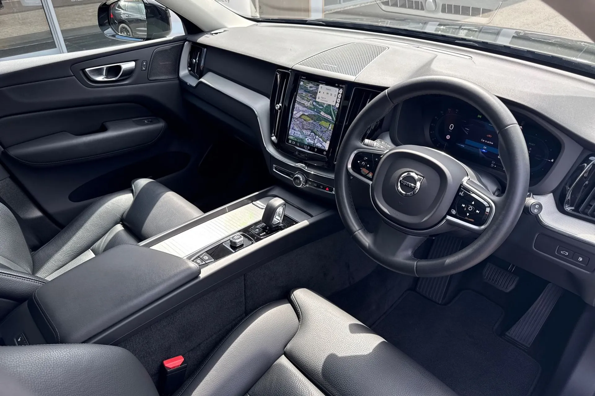 Volvo XC60 thumbnail image number 5