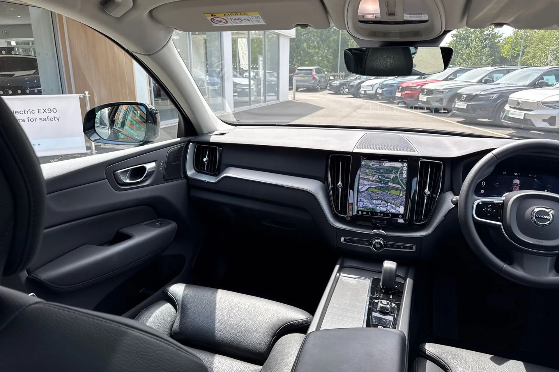 Volvo XC60 thumbnail image number 31
