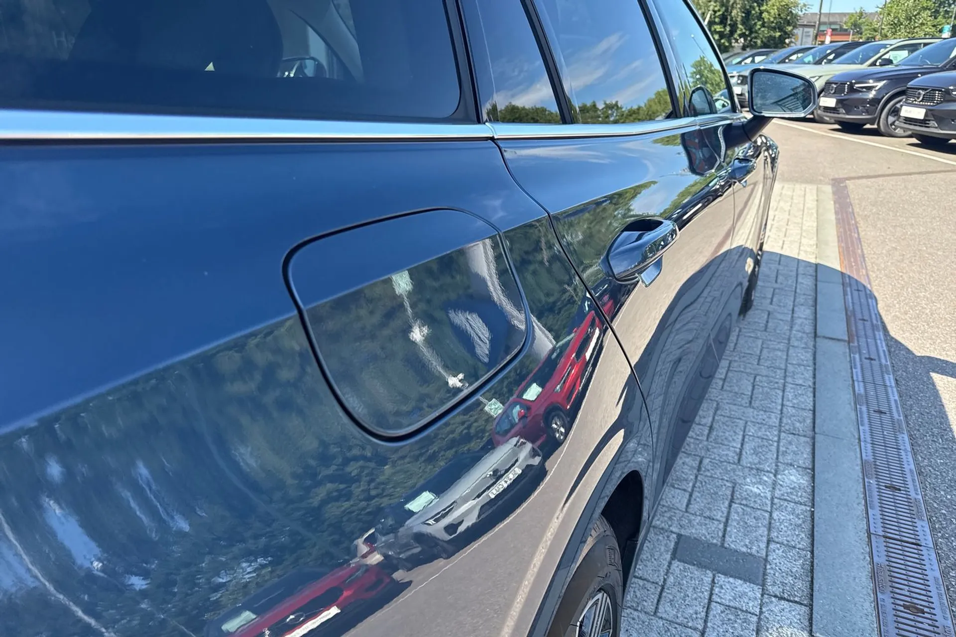 Volvo V60 thumbnail image number 18