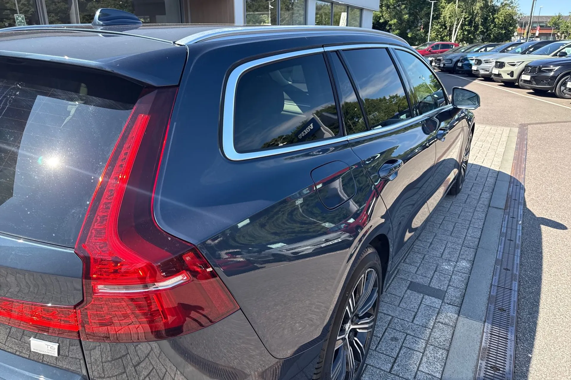 Volvo V60 thumbnail image number 14