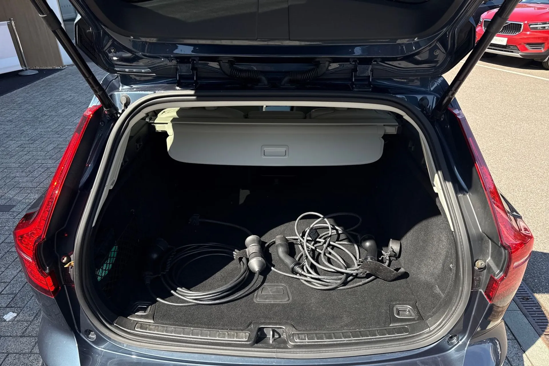 Volvo V60 thumbnail image number 19