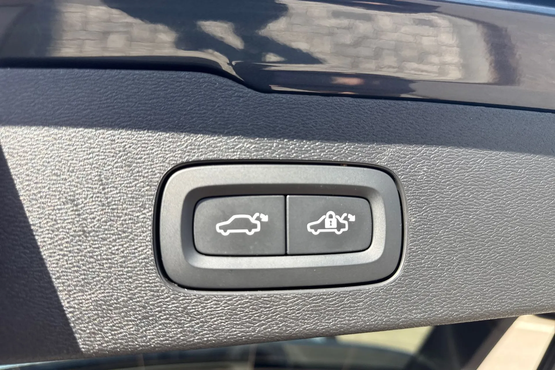 Volvo V60 thumbnail image number 20