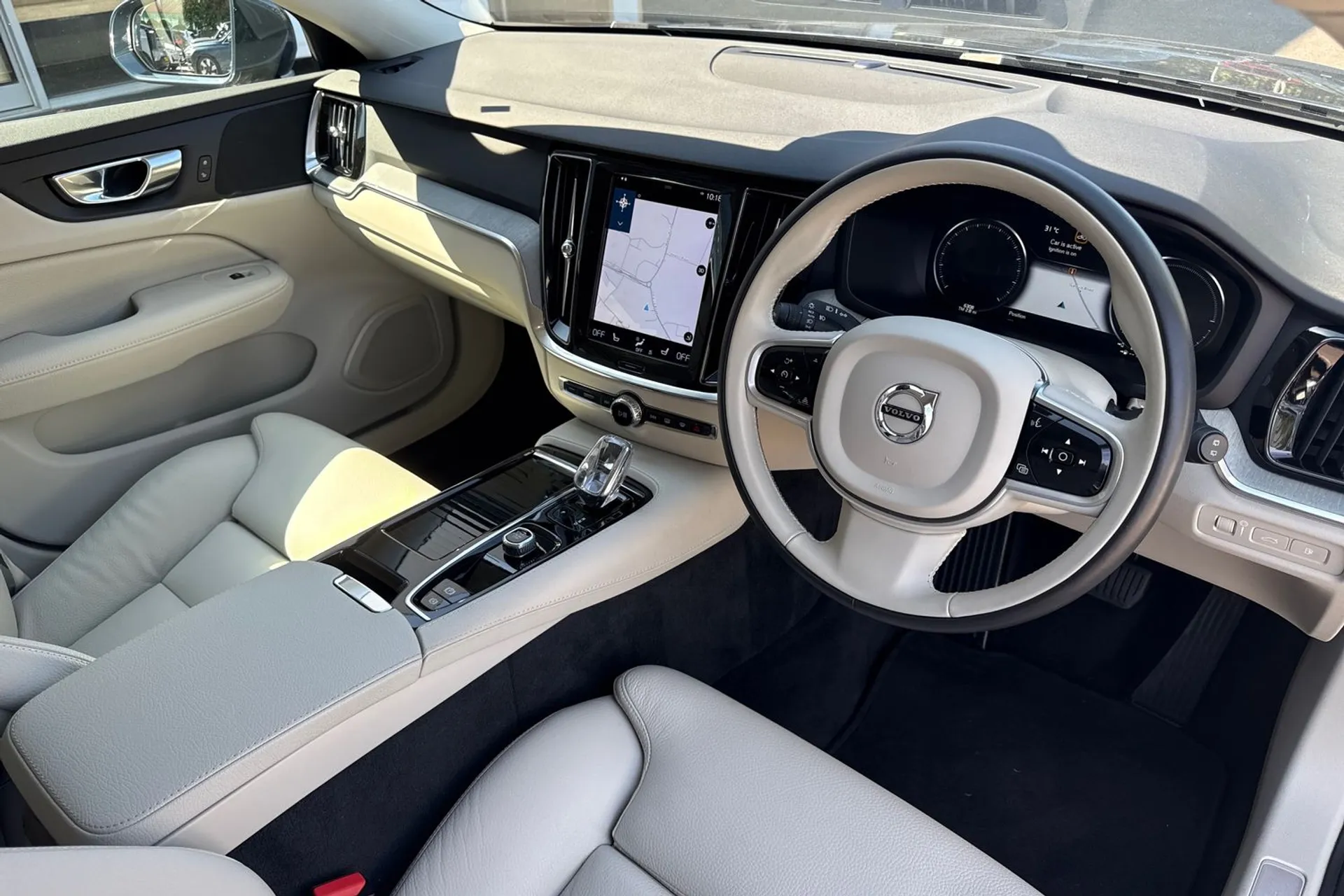 Volvo V60 thumbnail image number 5