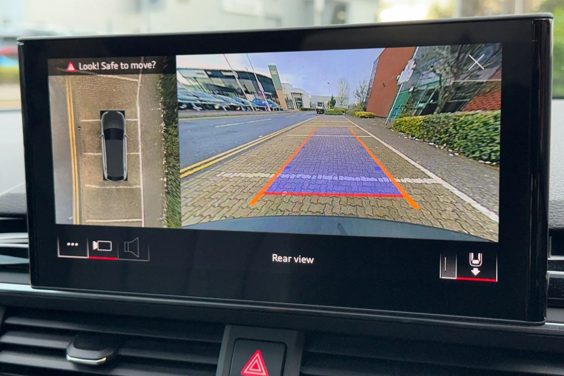 Audi A4 thumbnail image number 5