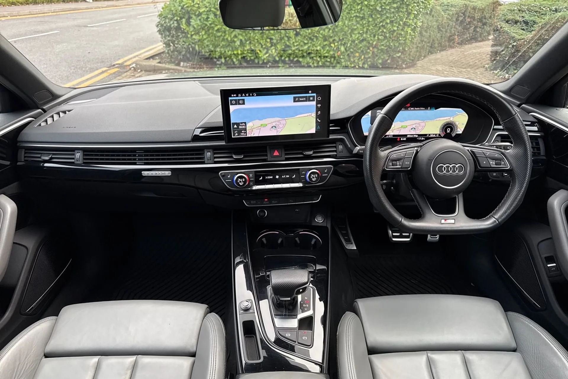 Audi A4 thumbnail image number 3