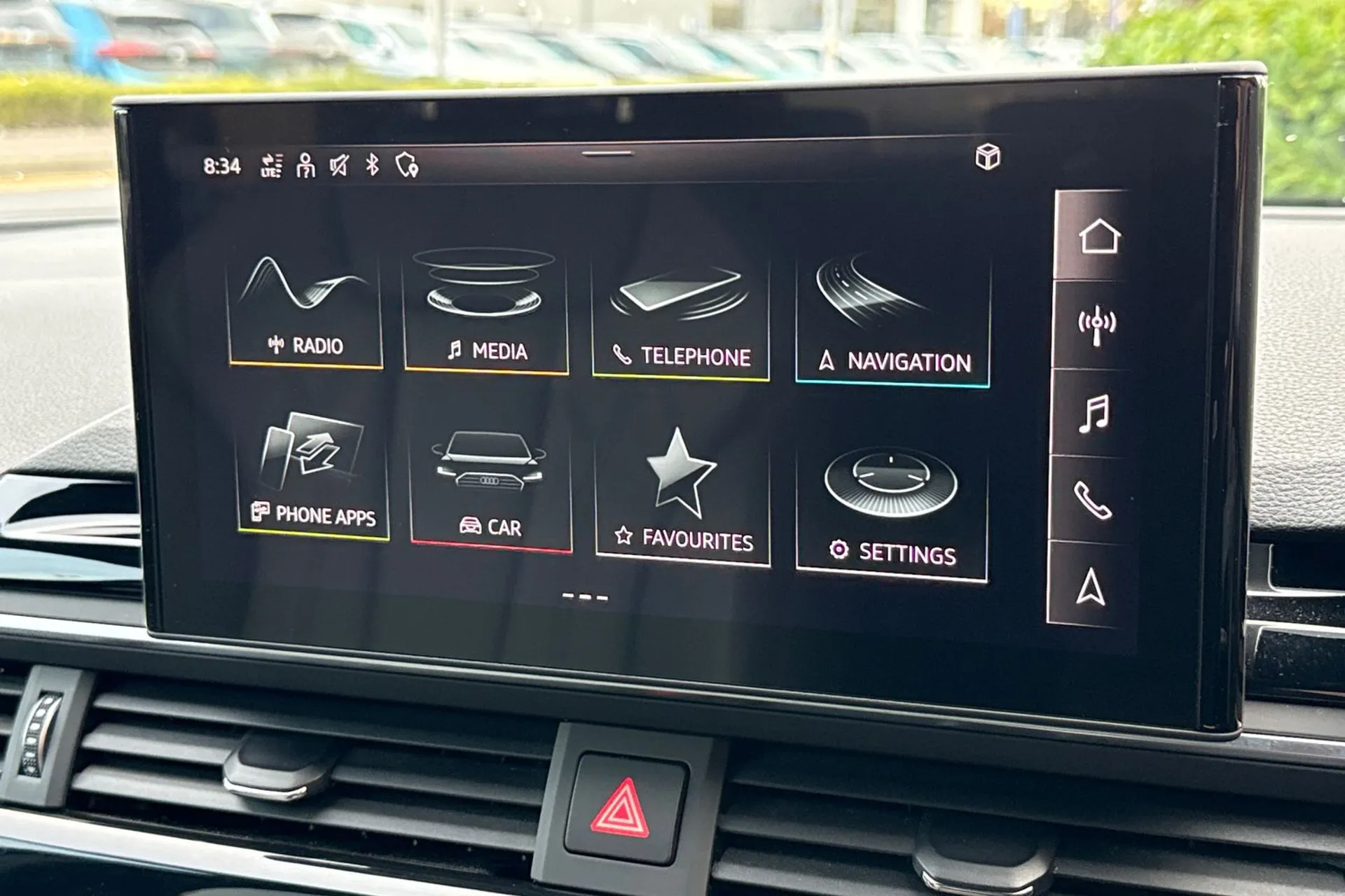 Audi A4 thumbnail image number 40