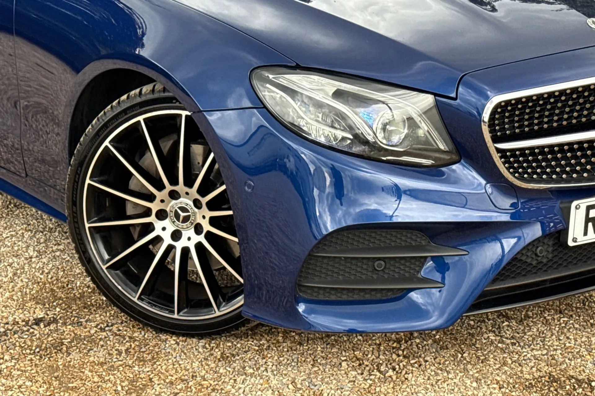 MERCEDES-BENZ E CLASS thumbnail image number 7