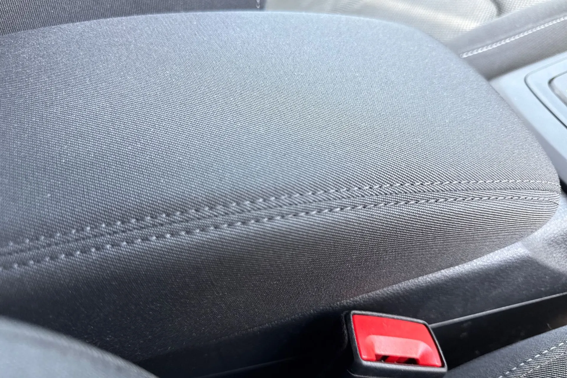 Audi Q2 thumbnail image number 45