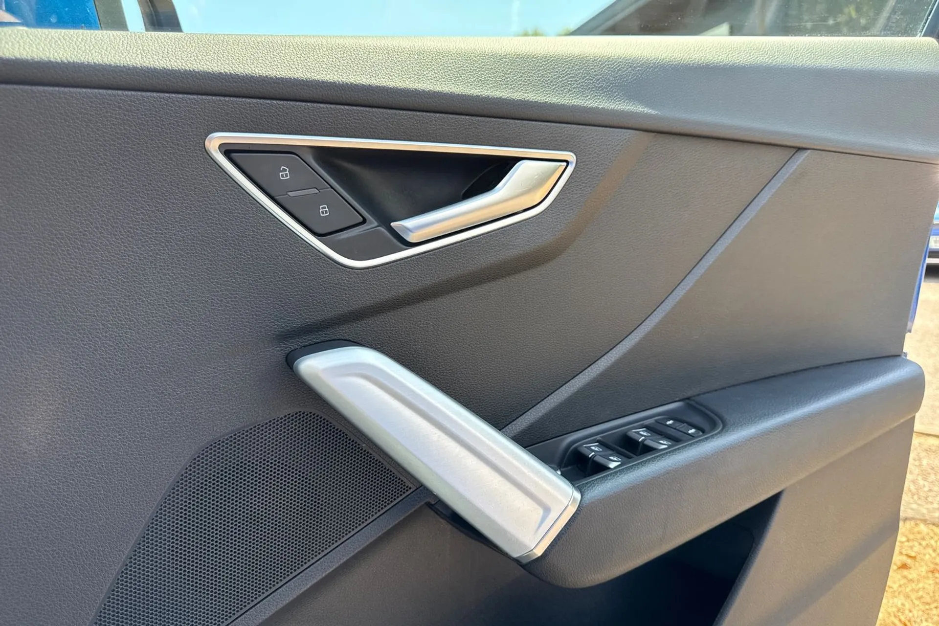 Audi Q2 thumbnail image number 44