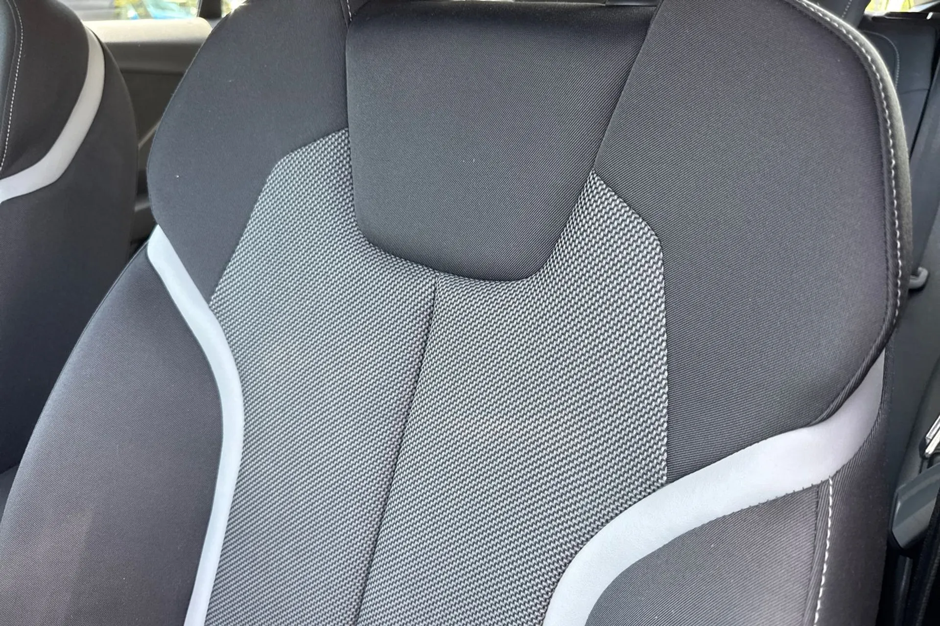 Audi Q2 thumbnail image number 50