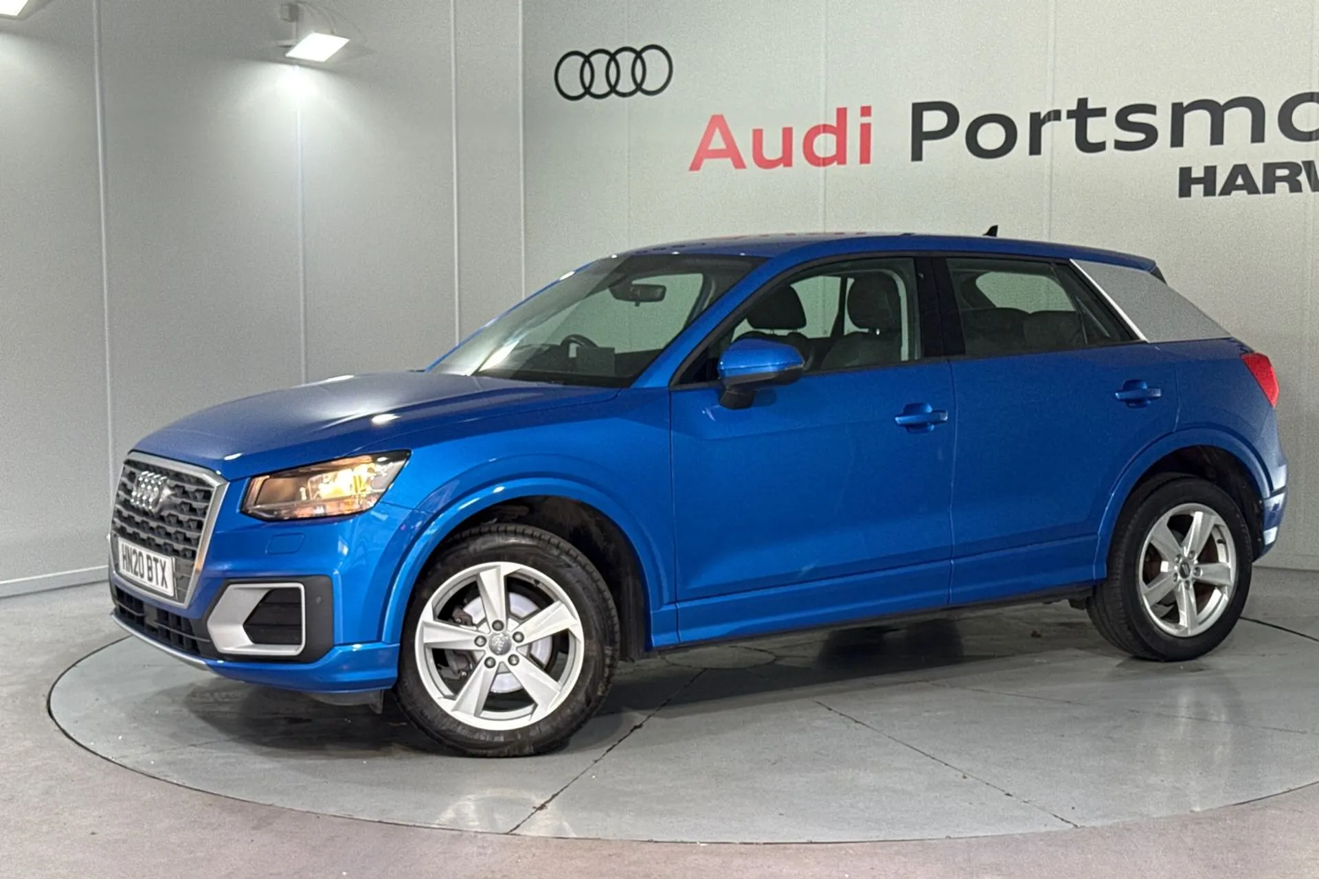 Audi Q2 thumbnail image number 6