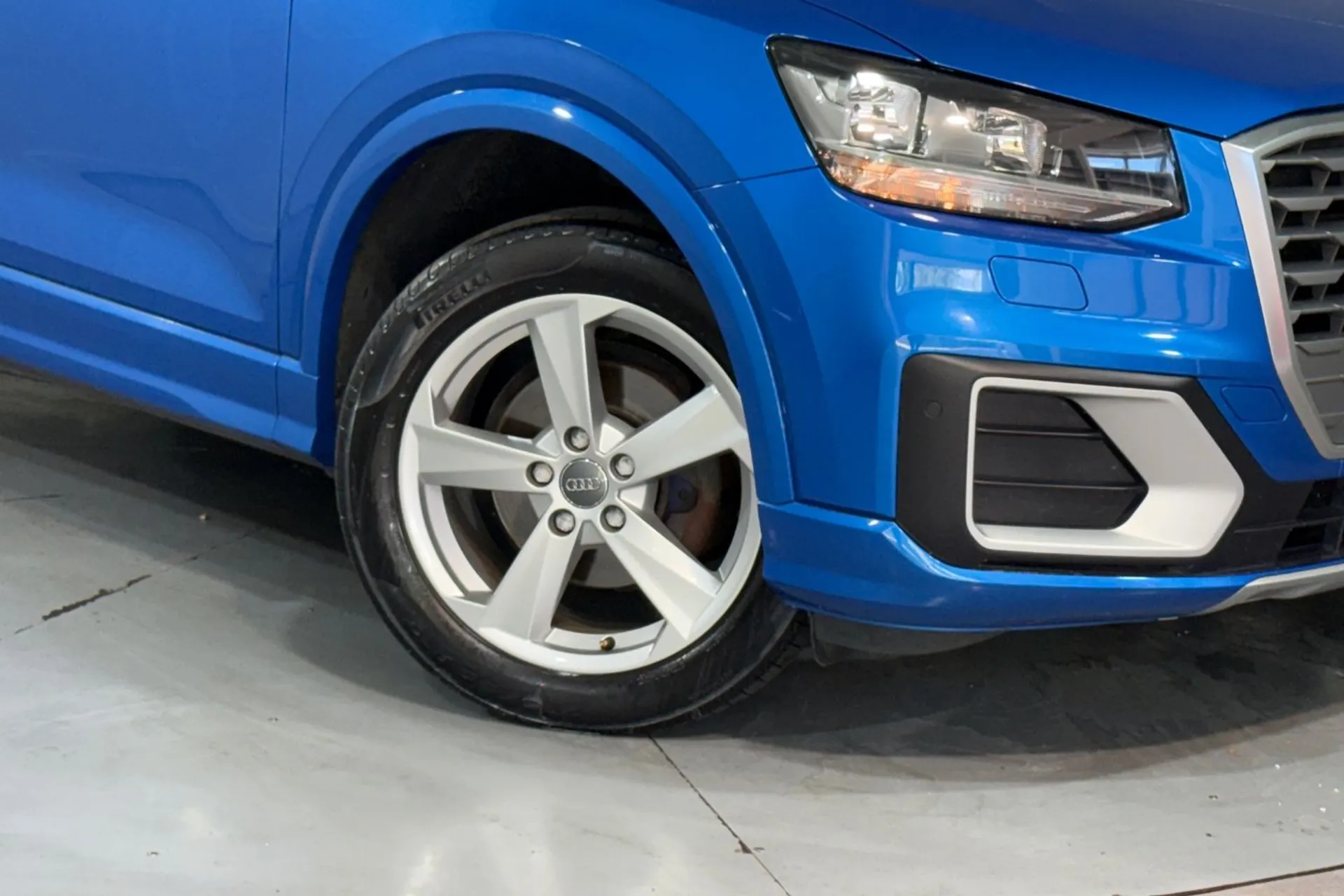 Audi Q2 thumbnail image number 10