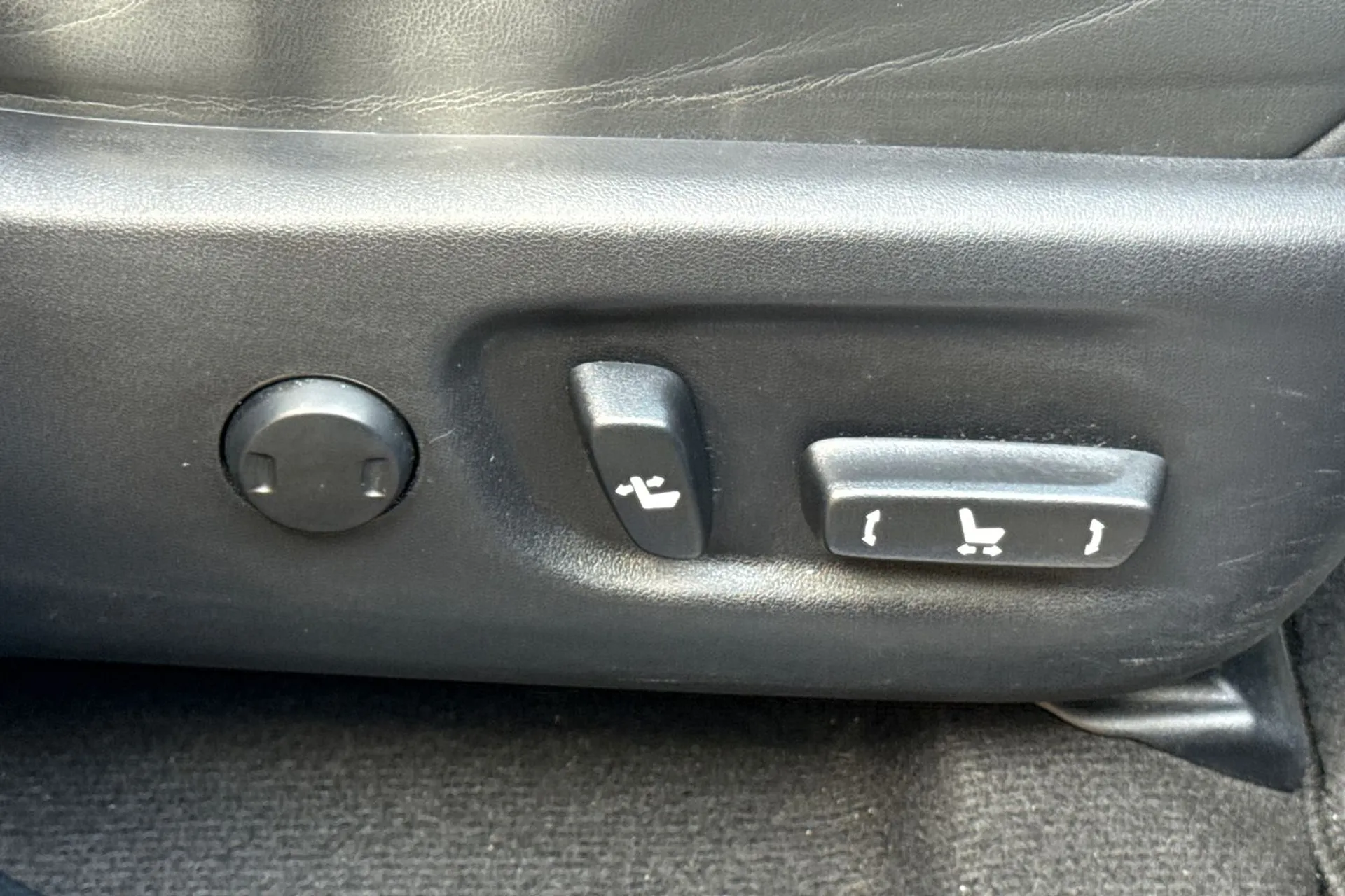 LEXUS NX thumbnail image number 44