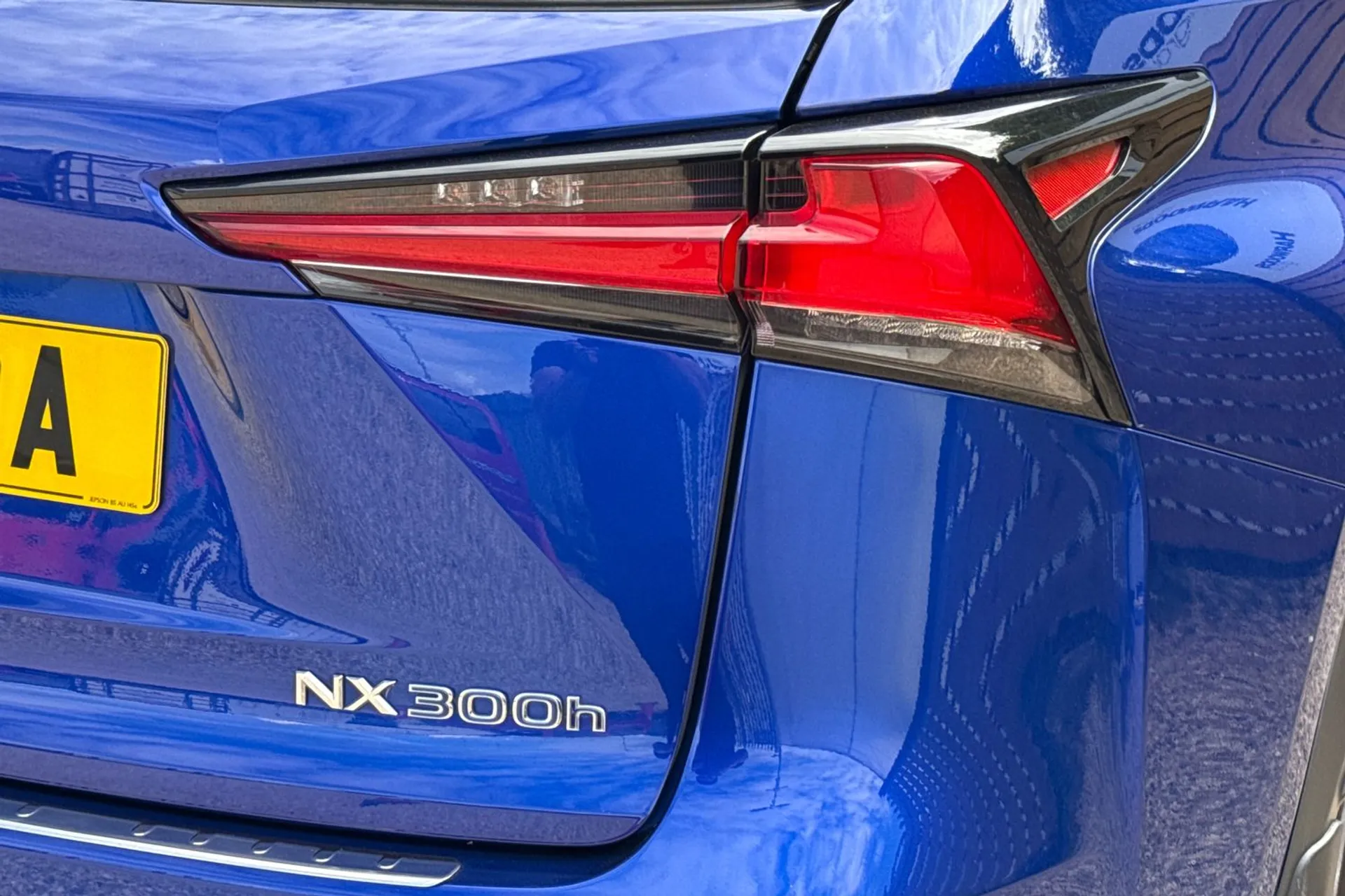 LEXUS NX thumbnail image number 23
