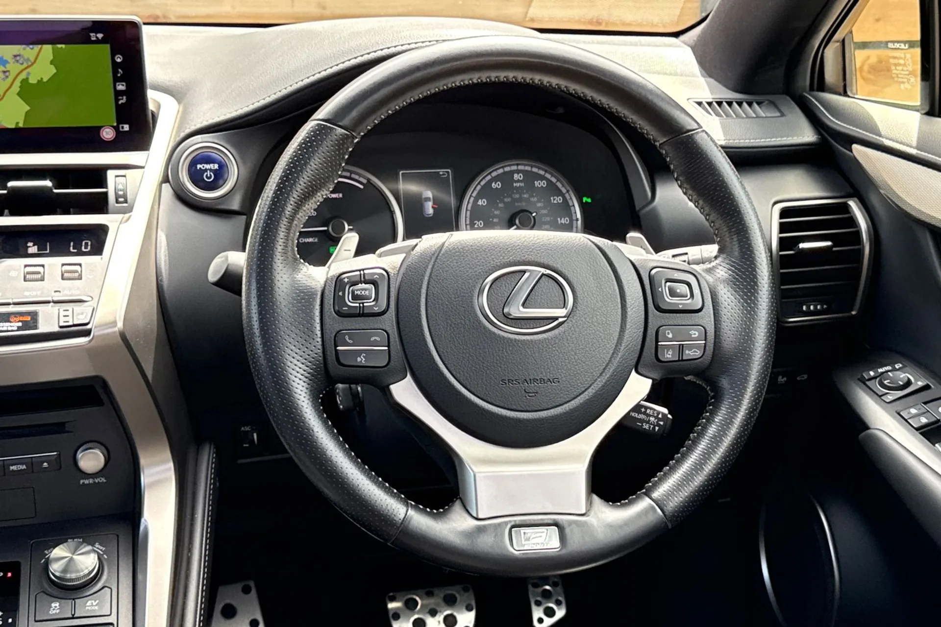 LEXUS NX thumbnail image number 36