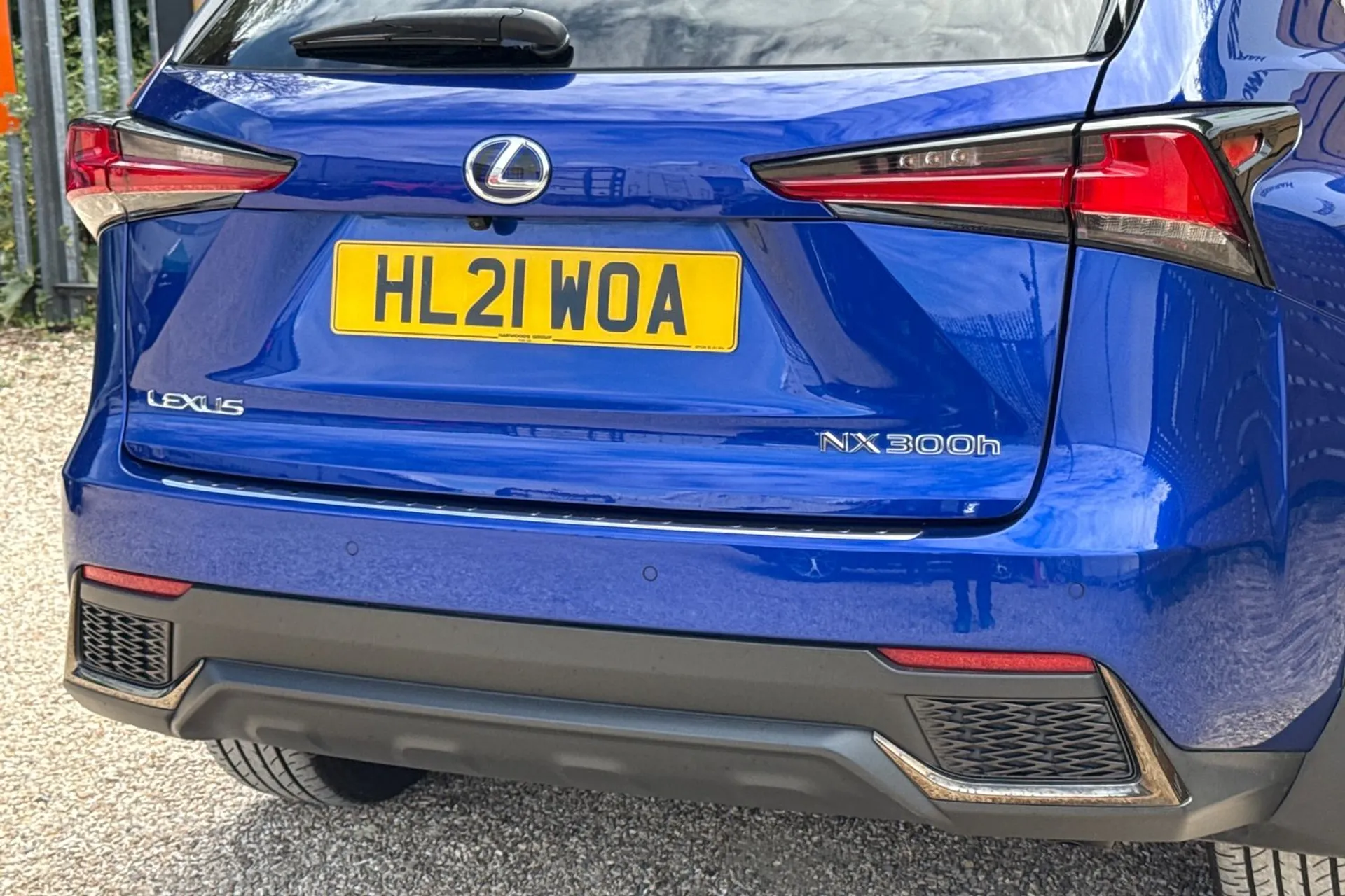 LEXUS NX thumbnail image number 18