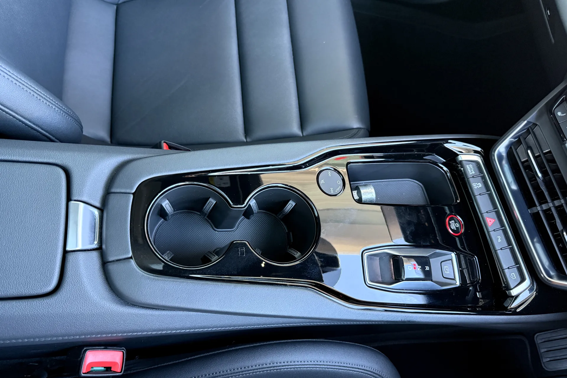 Audi e-tron GT thumbnail image number 29