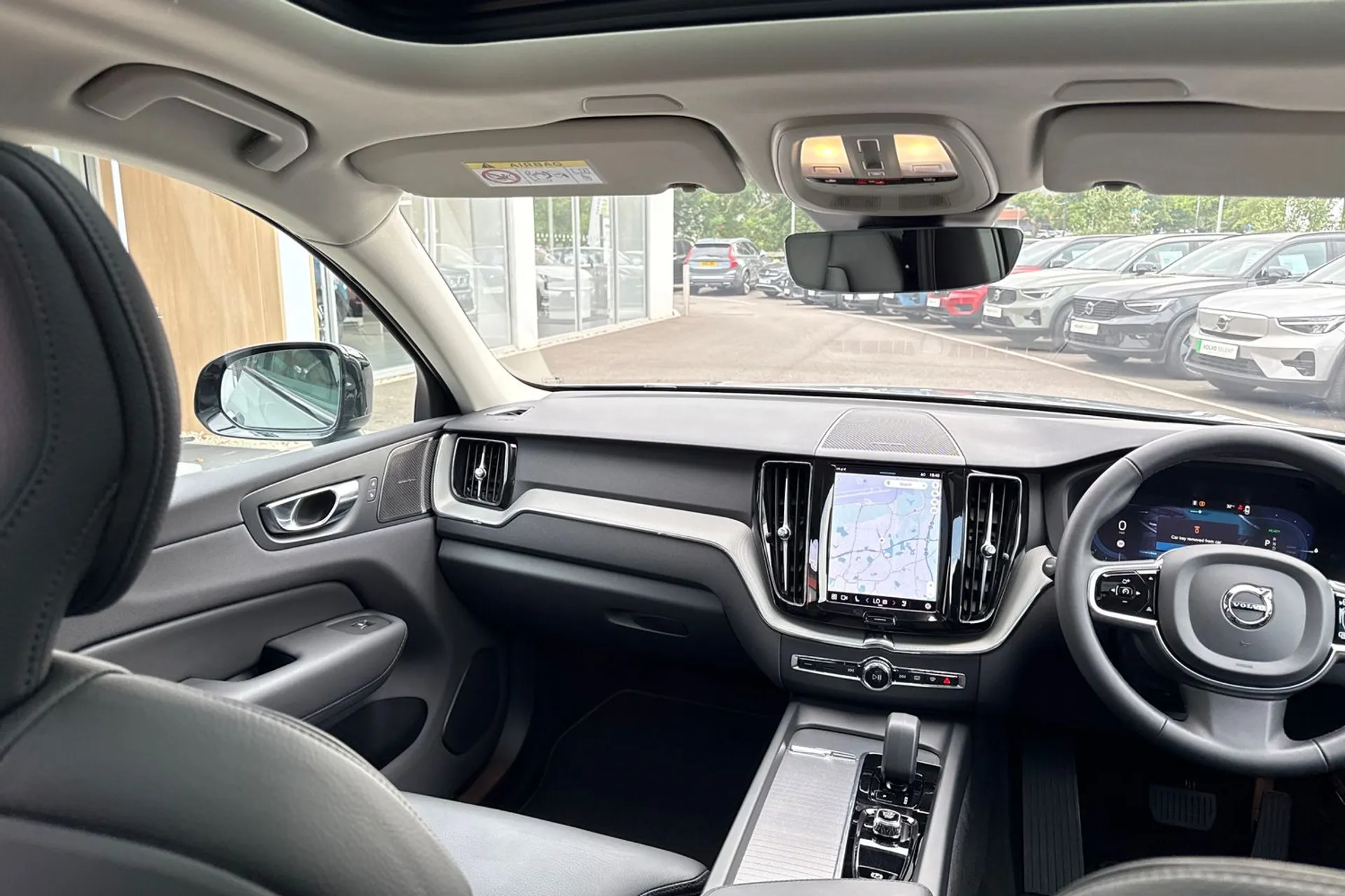 Volvo XC60 thumbnail image number 31