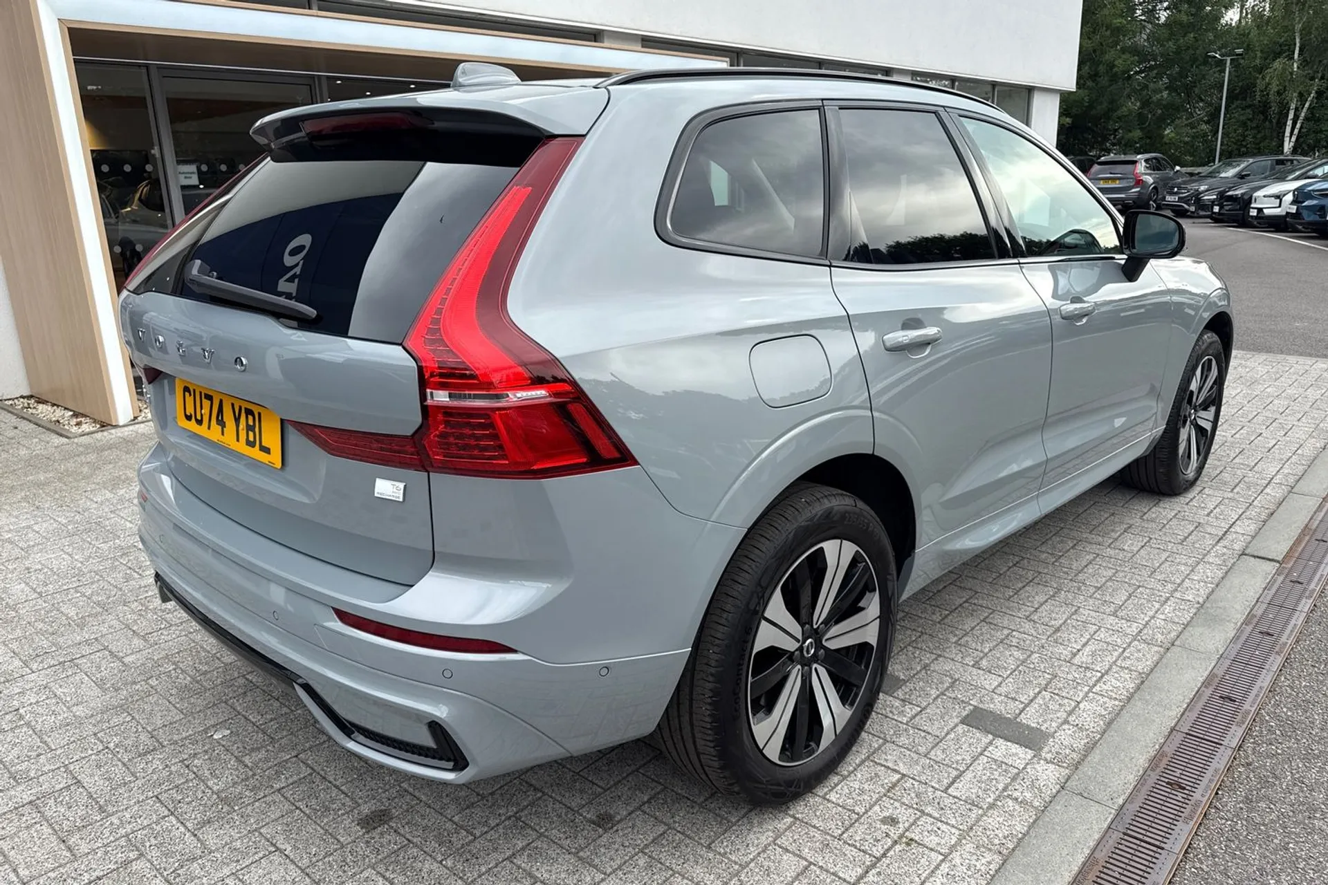 Volvo XC60 thumbnail image number 7