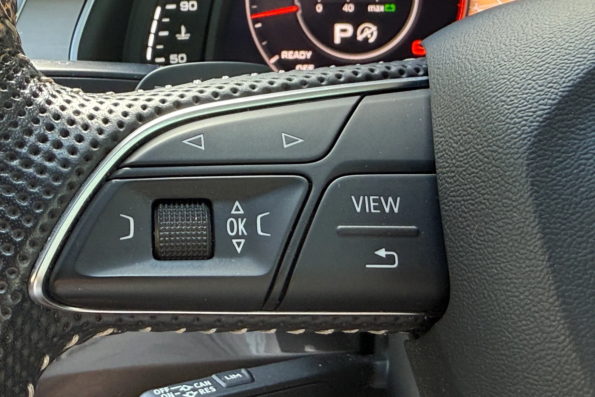 Audi Q7 thumbnail image number 51