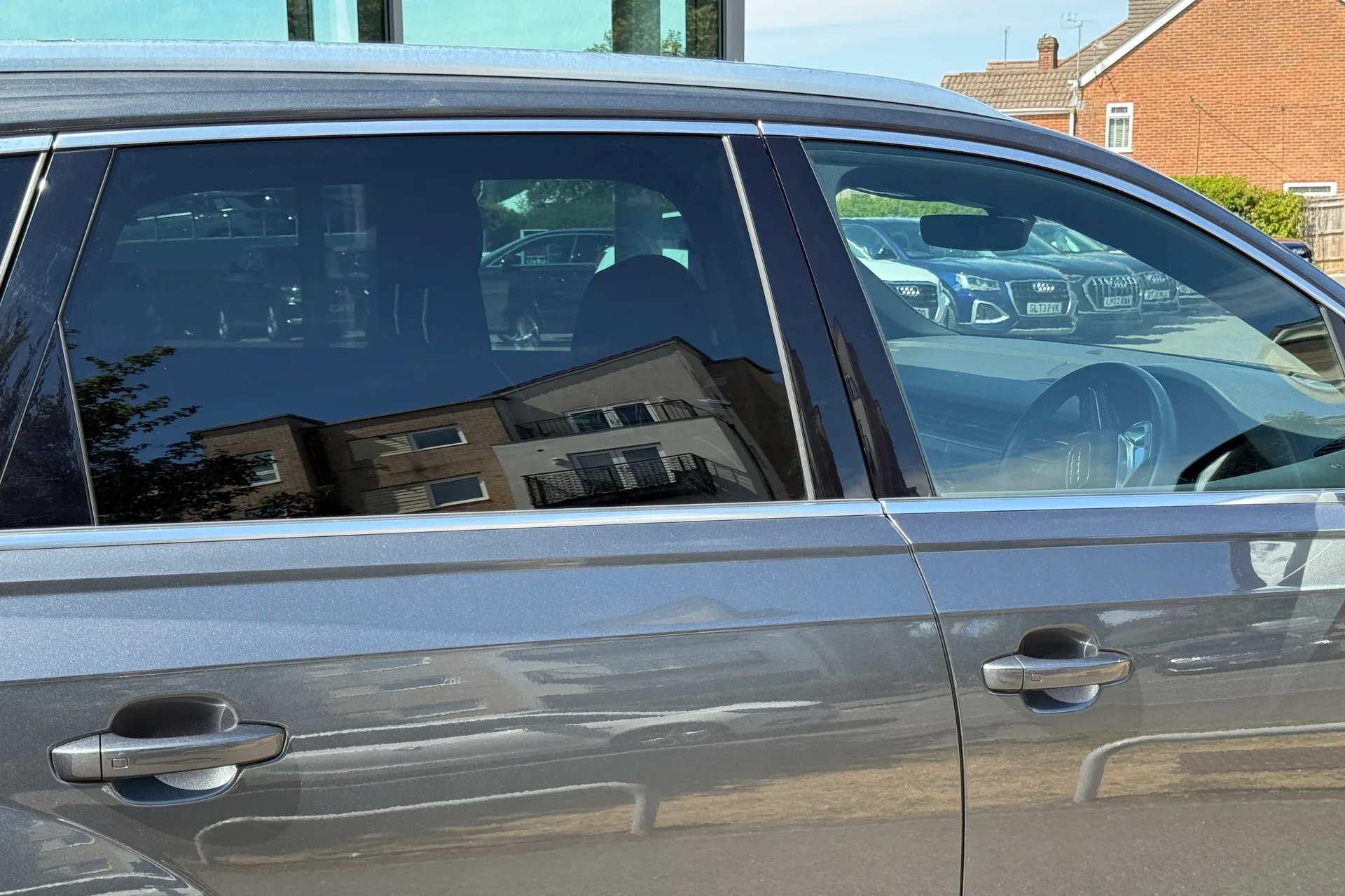 Audi Q7 thumbnail image number 13