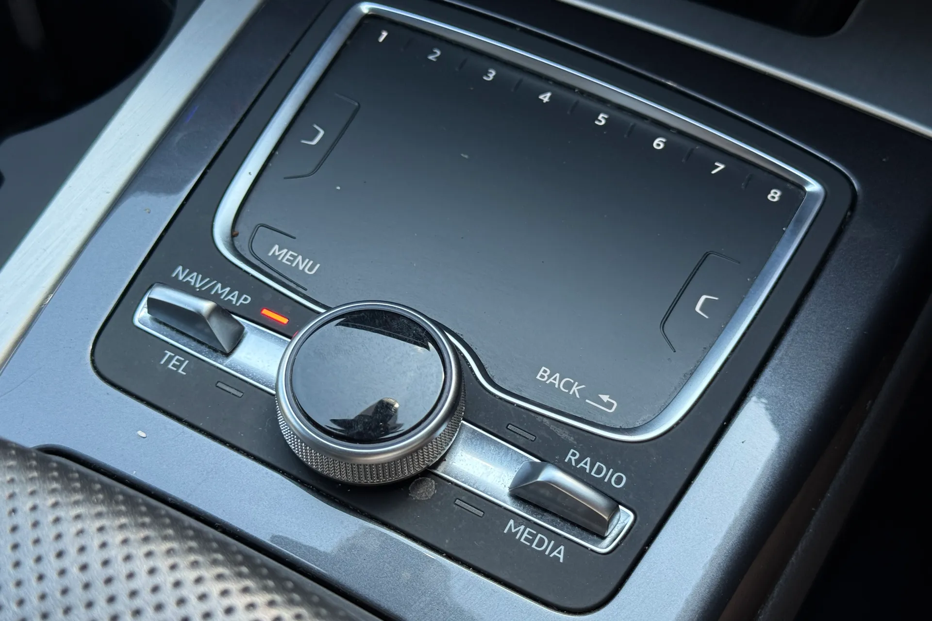 Audi Q7 thumbnail image number 49