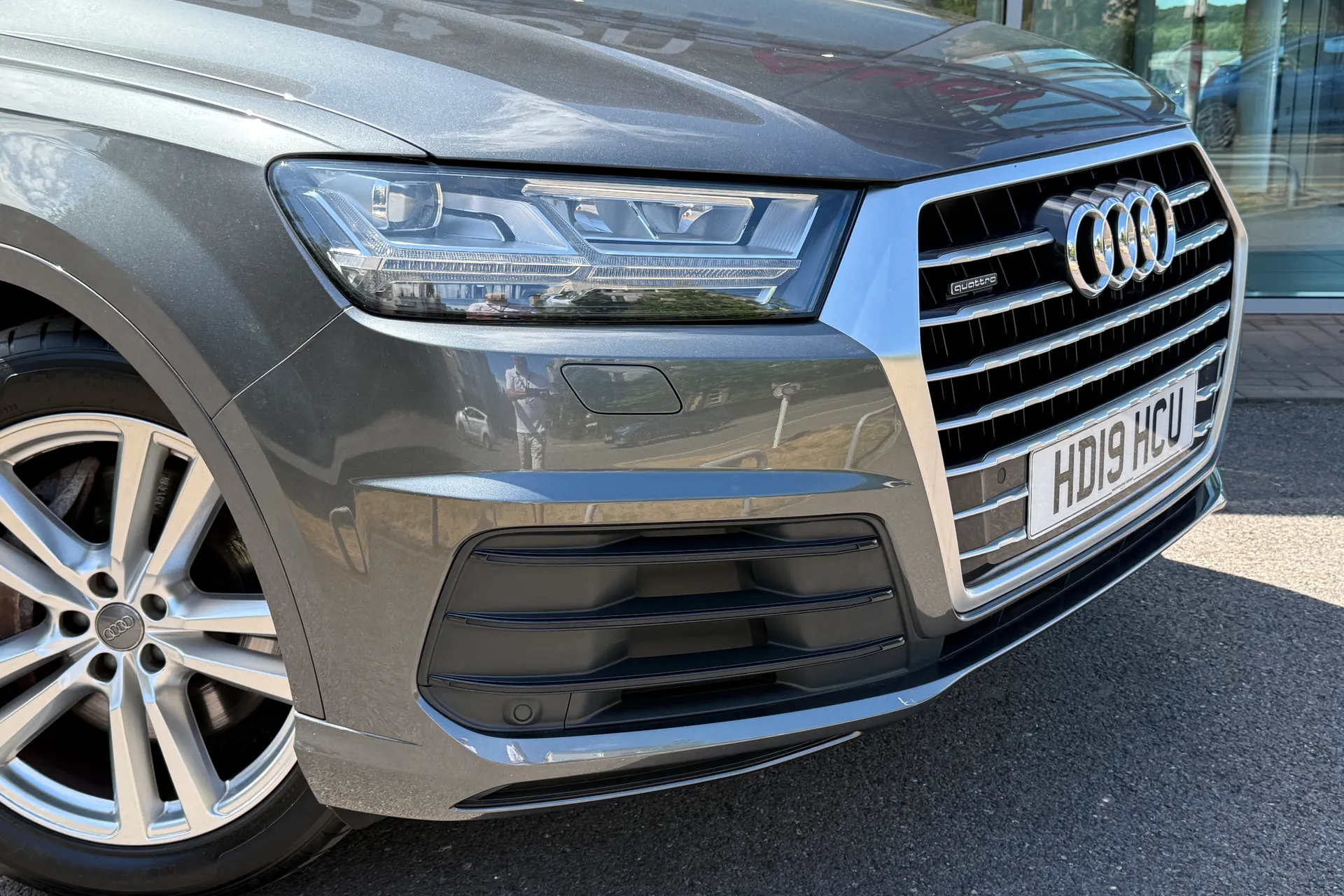 Audi Q7 thumbnail image number 58