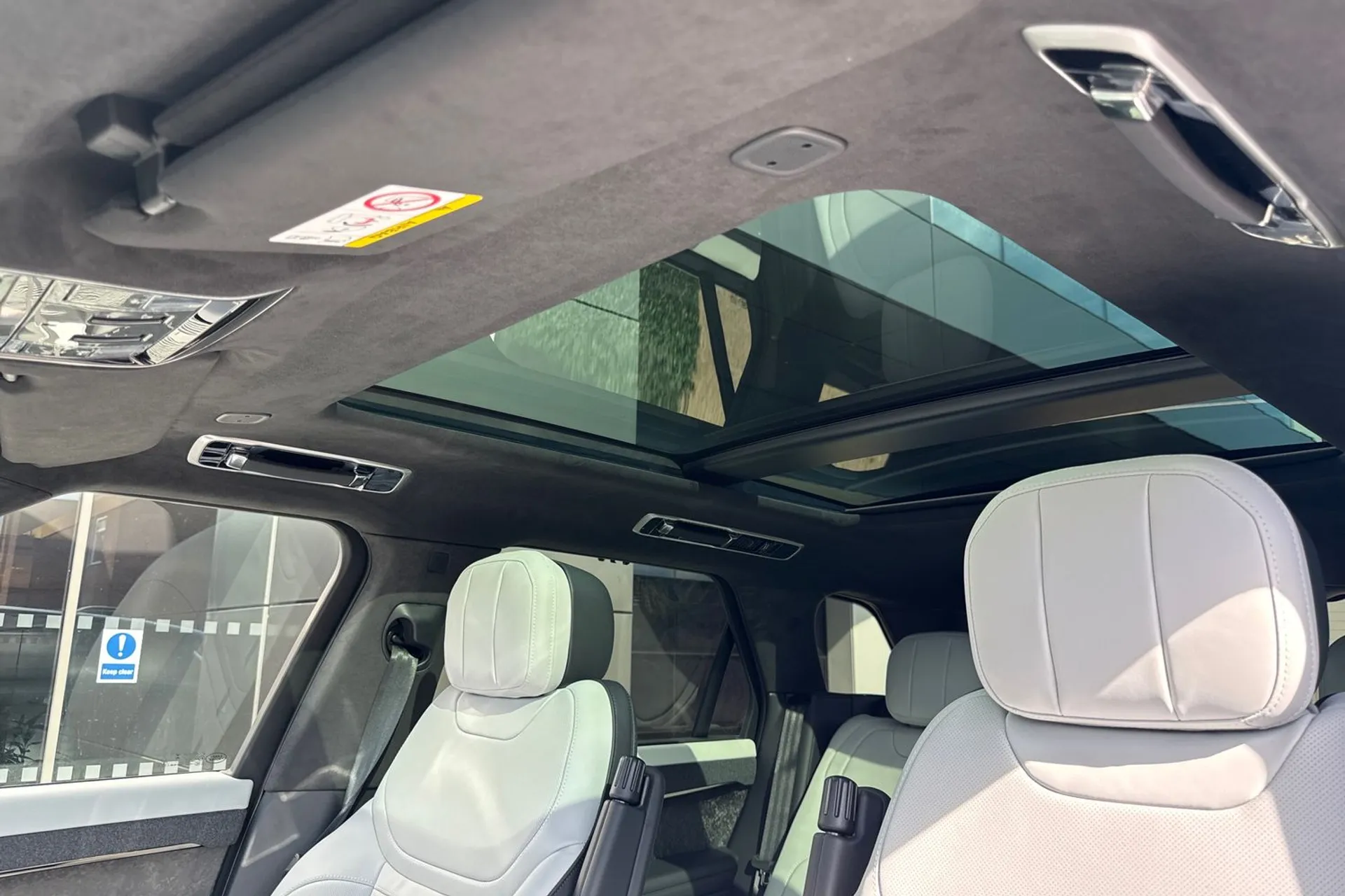 LAND ROVER RANGE ROVER SPORT thumbnail image number 37