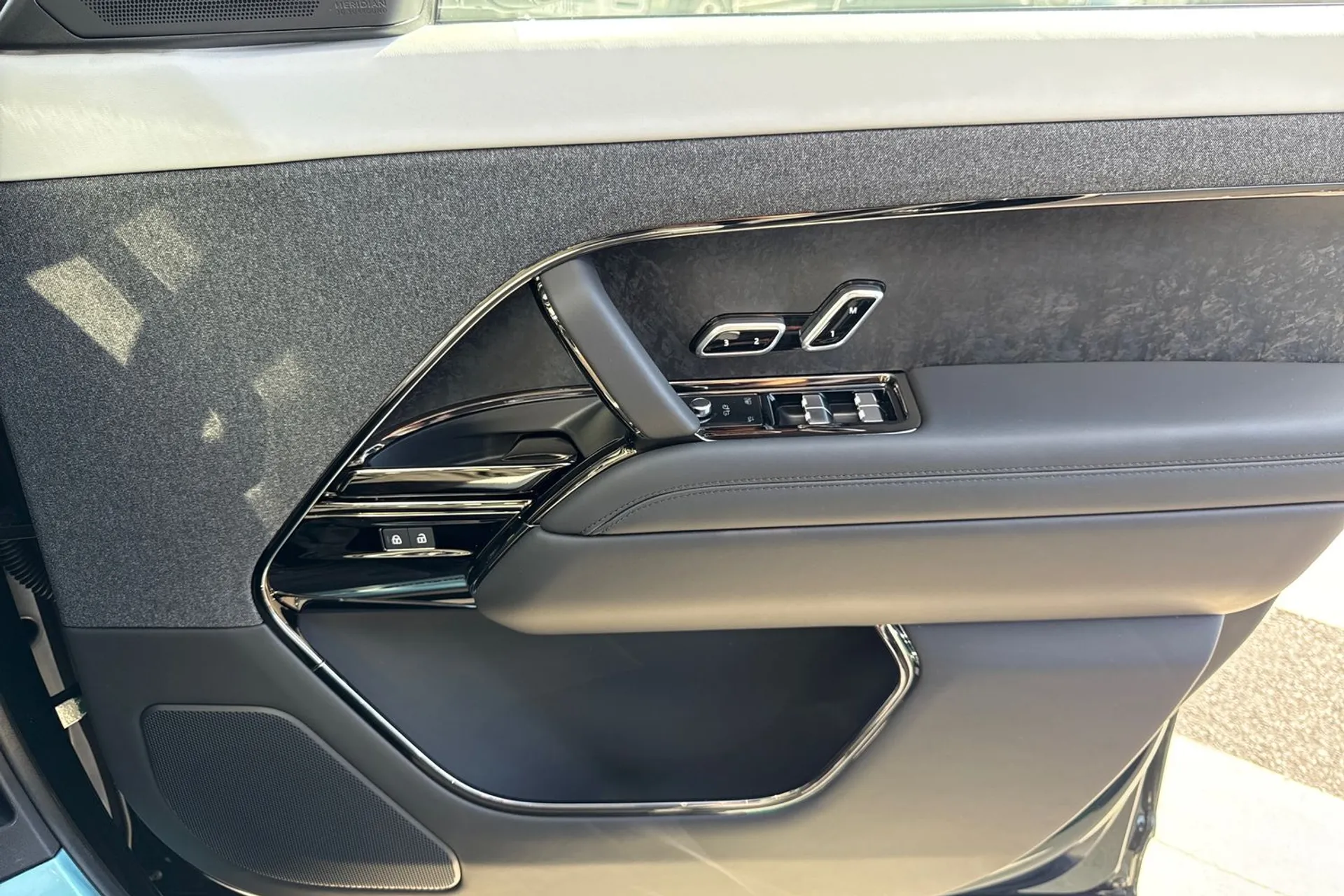 LAND ROVER RANGE ROVER SPORT thumbnail image number 50