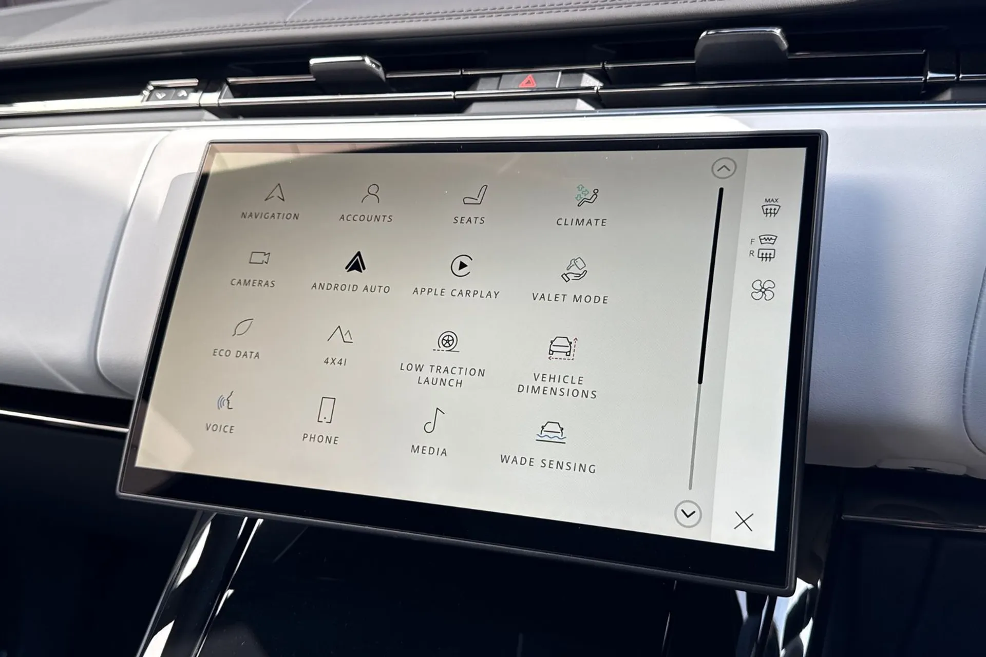 LAND ROVER RANGE ROVER SPORT thumbnail image number 61