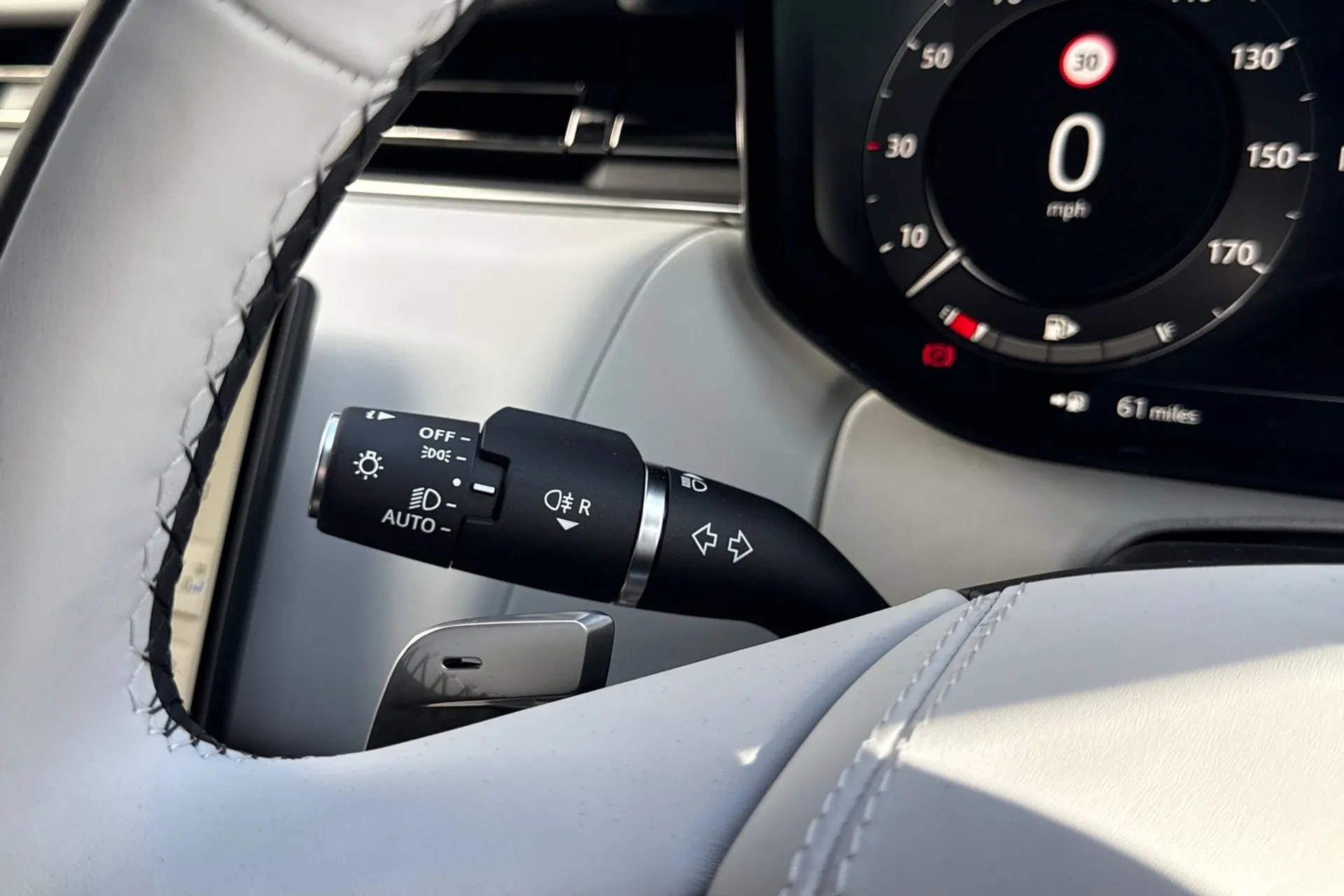 LAND ROVER RANGE ROVER SPORT thumbnail image number 63