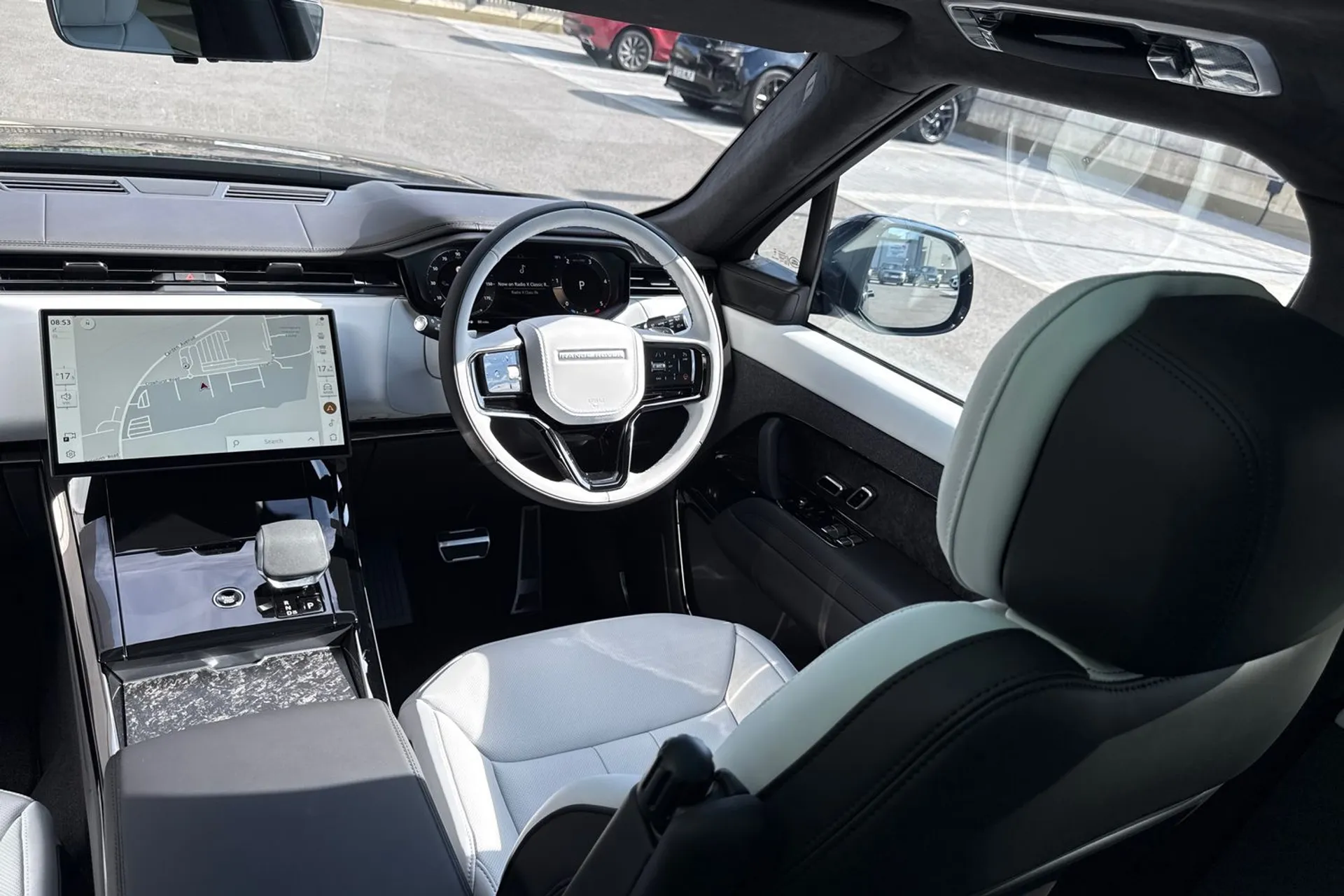 LAND ROVER RANGE ROVER SPORT thumbnail image number 42