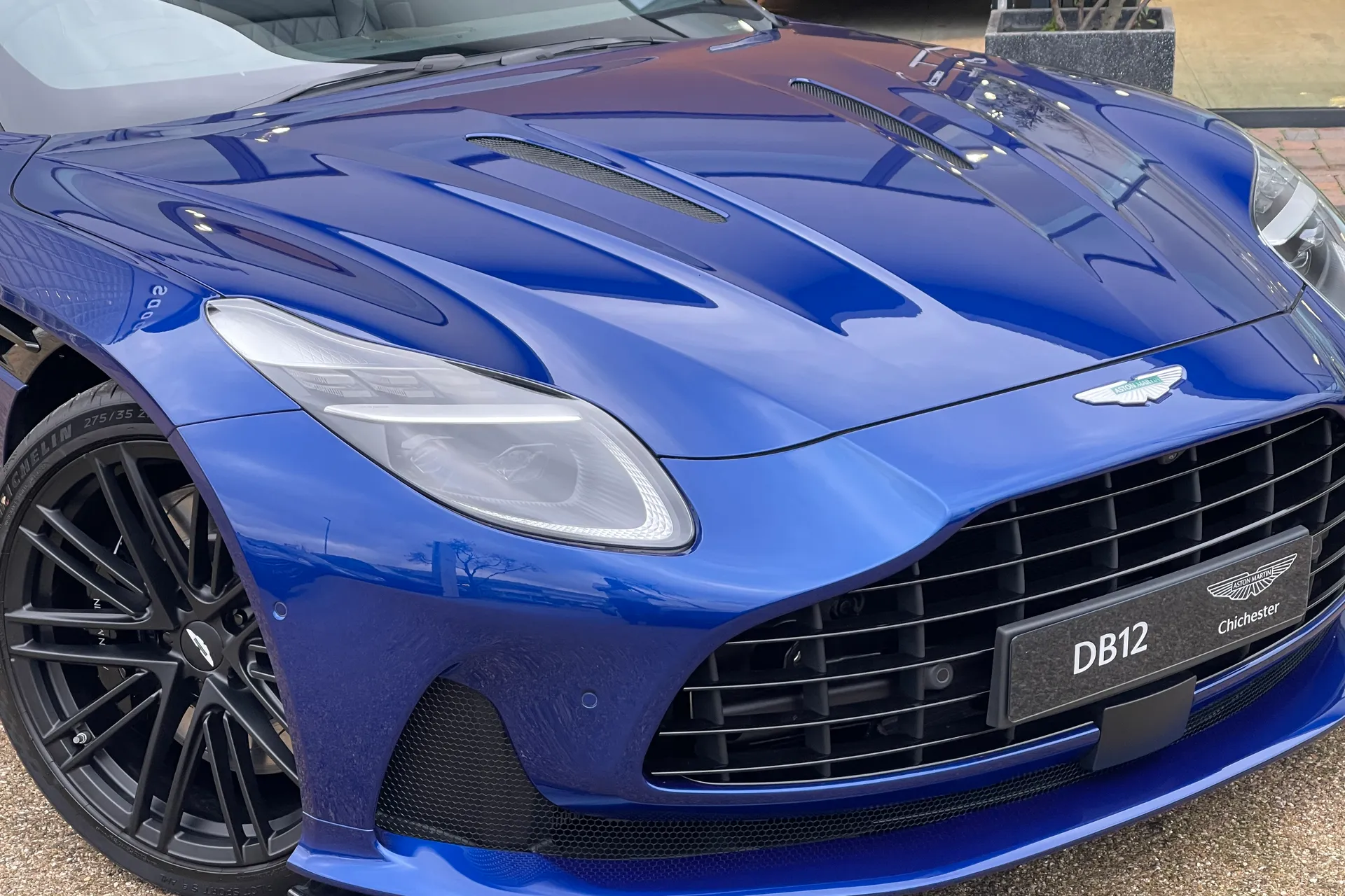 Aston Martin DB12 thumbnail image number 14