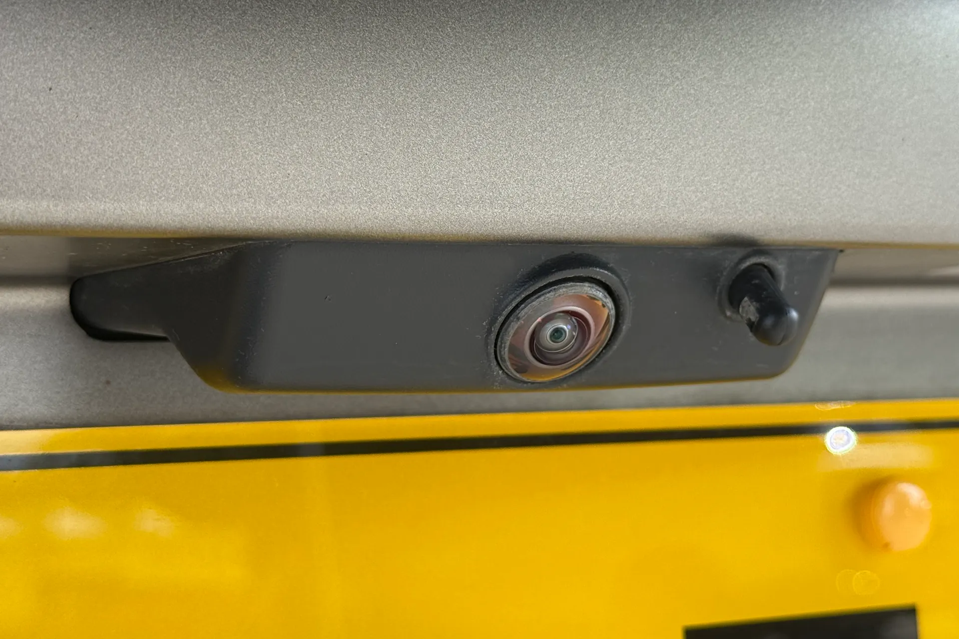 LAND ROVER DEFENDER thumbnail image number 50
