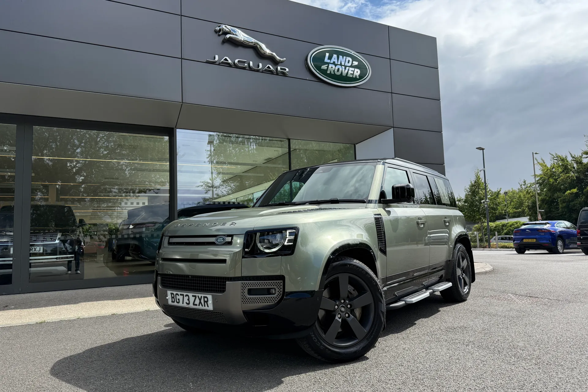 LAND ROVER DEFENDER thumbnail image number 29