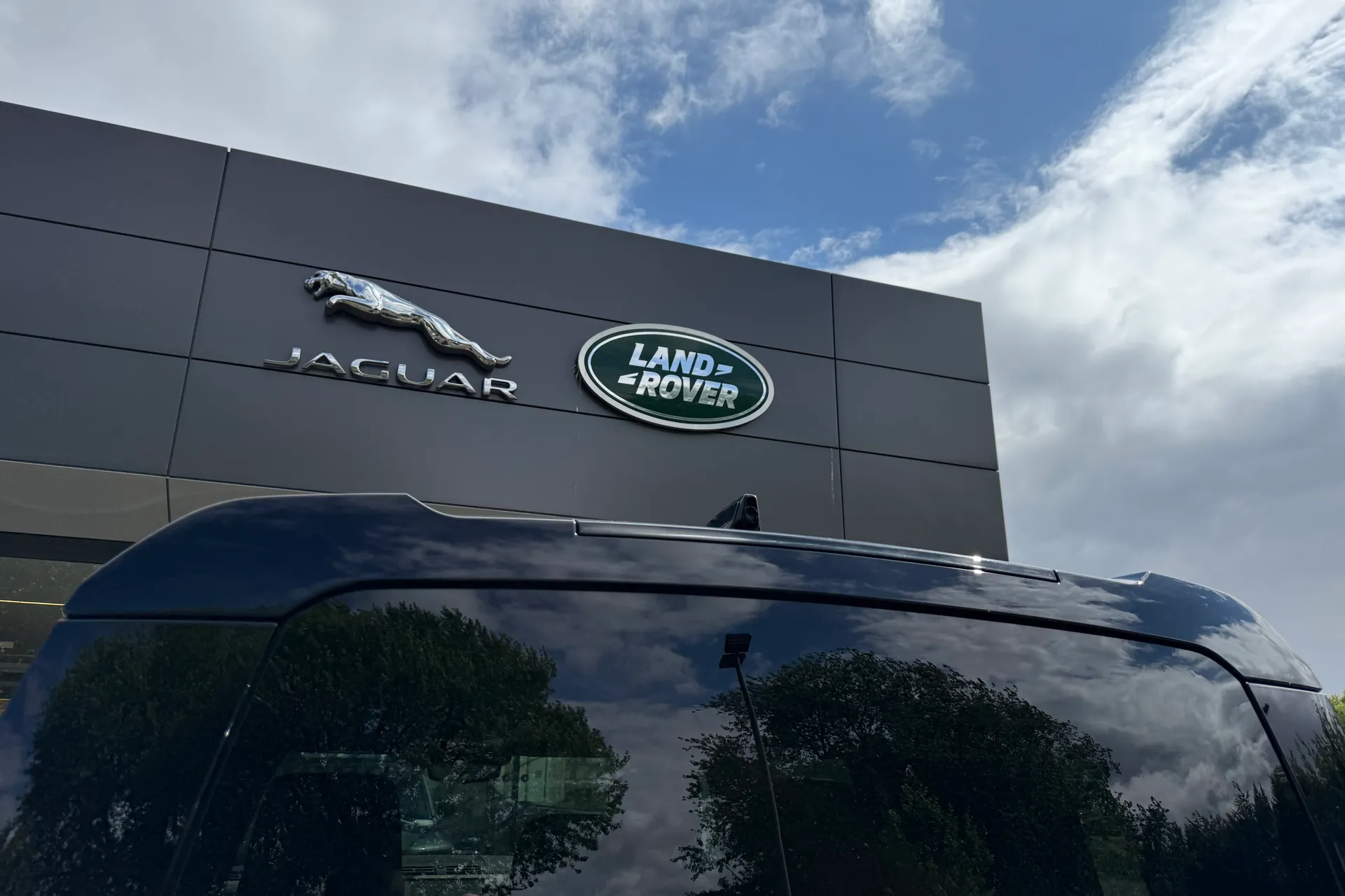 LAND ROVER DEFENDER thumbnail image number 33