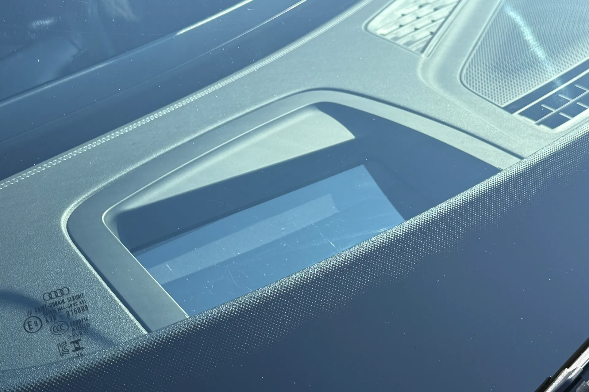 Audi Q5 thumbnail image number 11