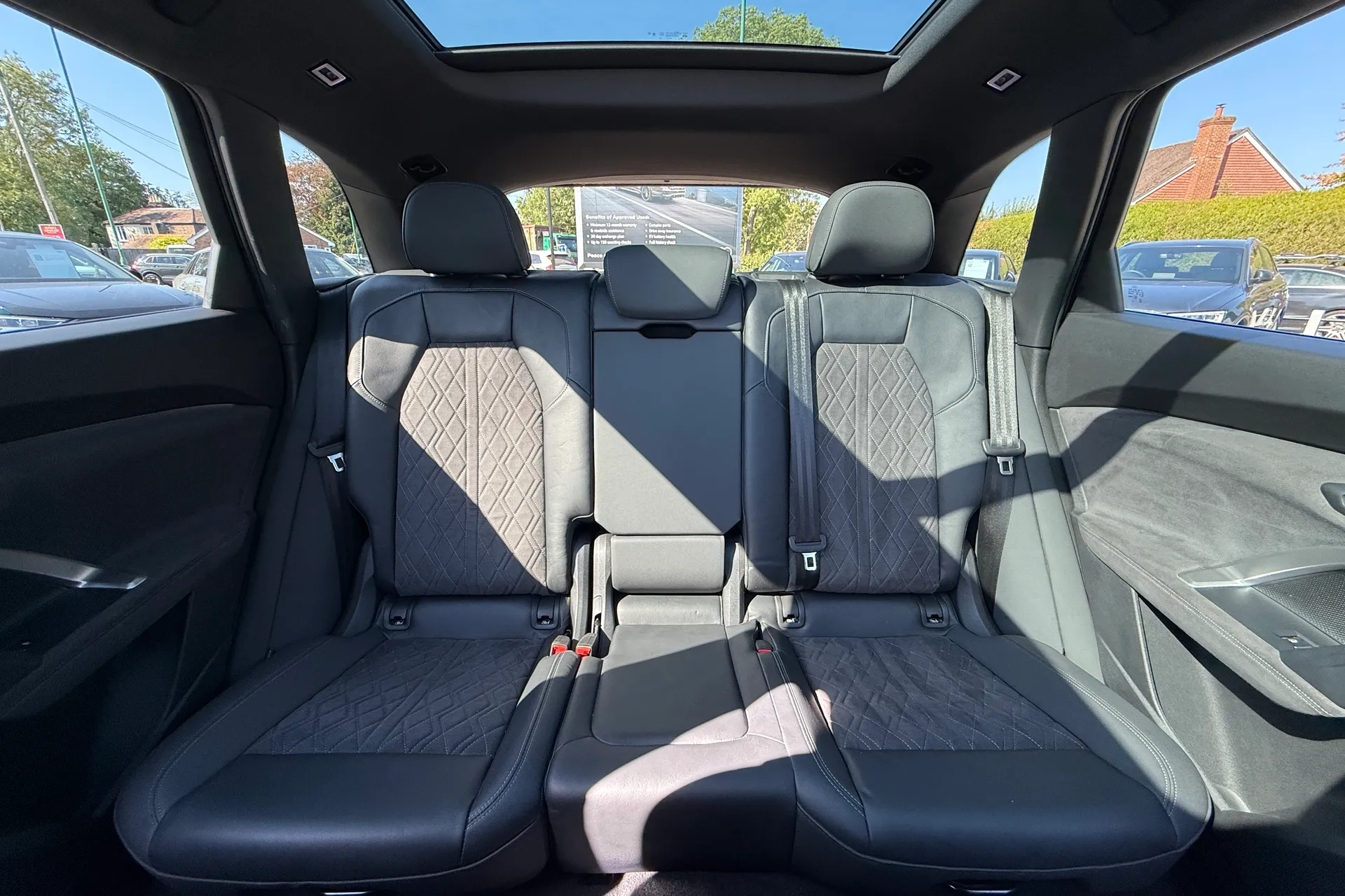 Audi Q5 thumbnail image number 8