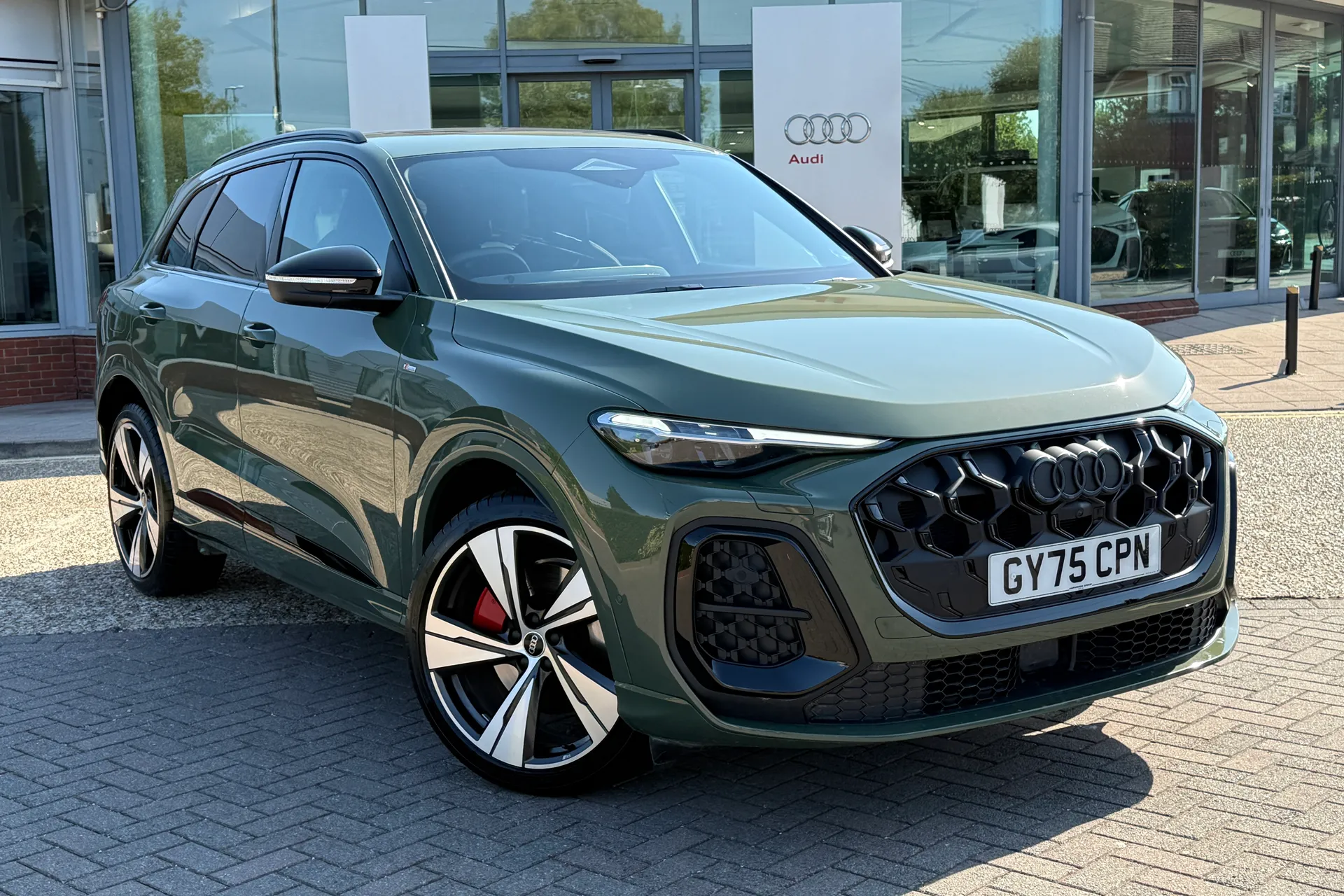 Audi Q5 thumbnail image number 35