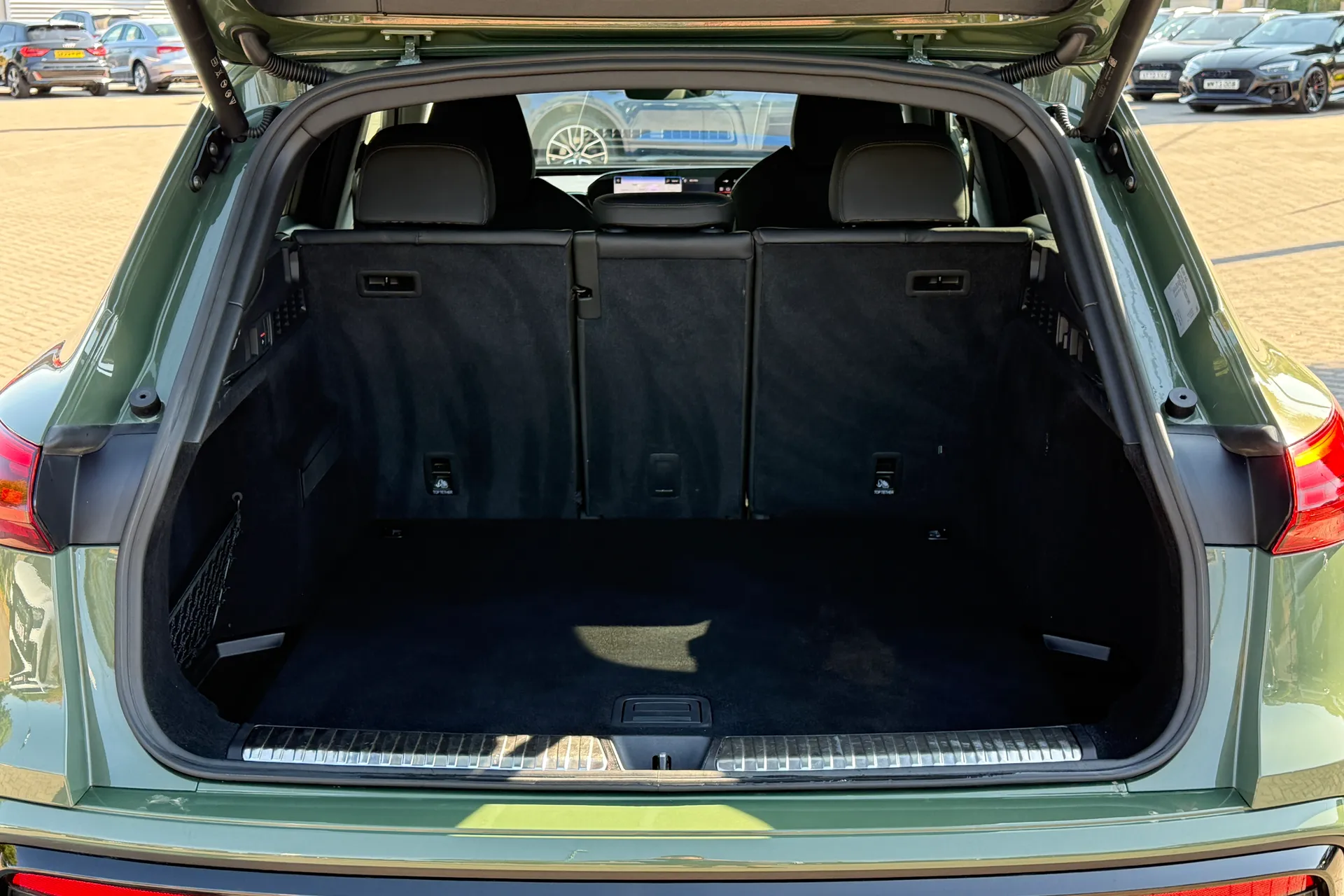 Audi Q5 thumbnail image number 49