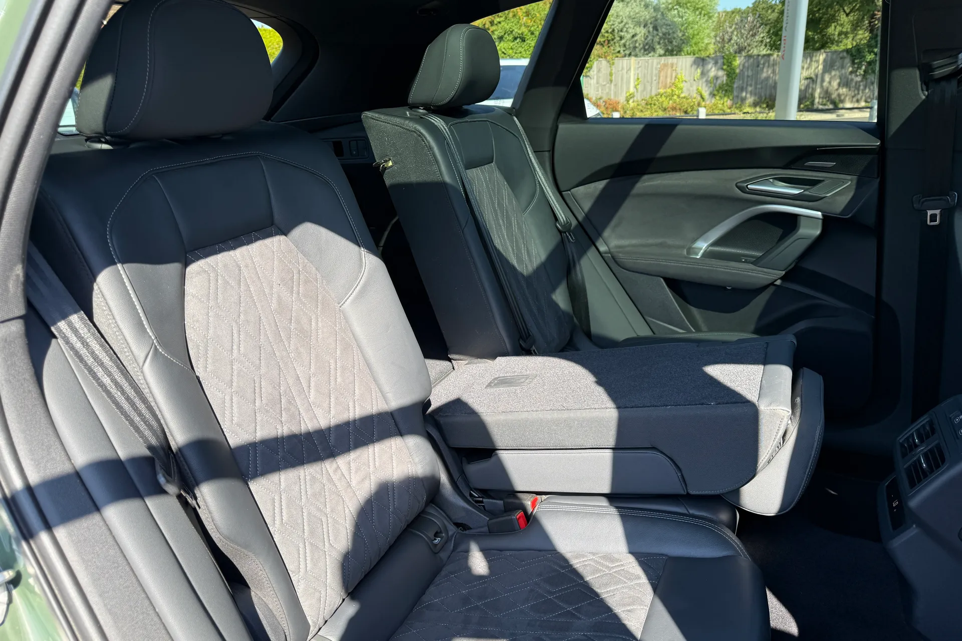 Audi Q5 thumbnail image number 61