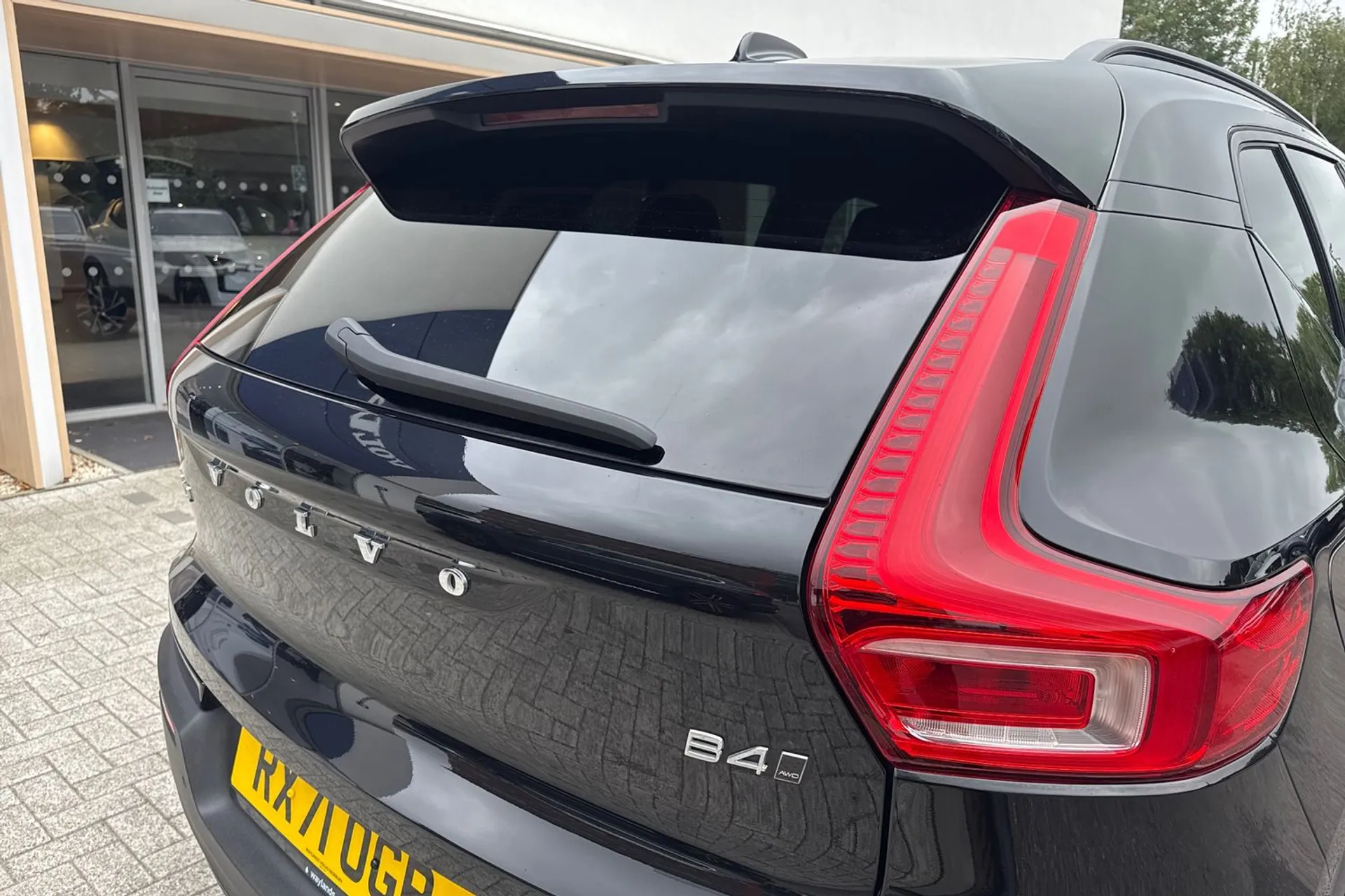 Volvo XC40 thumbnail image number 15