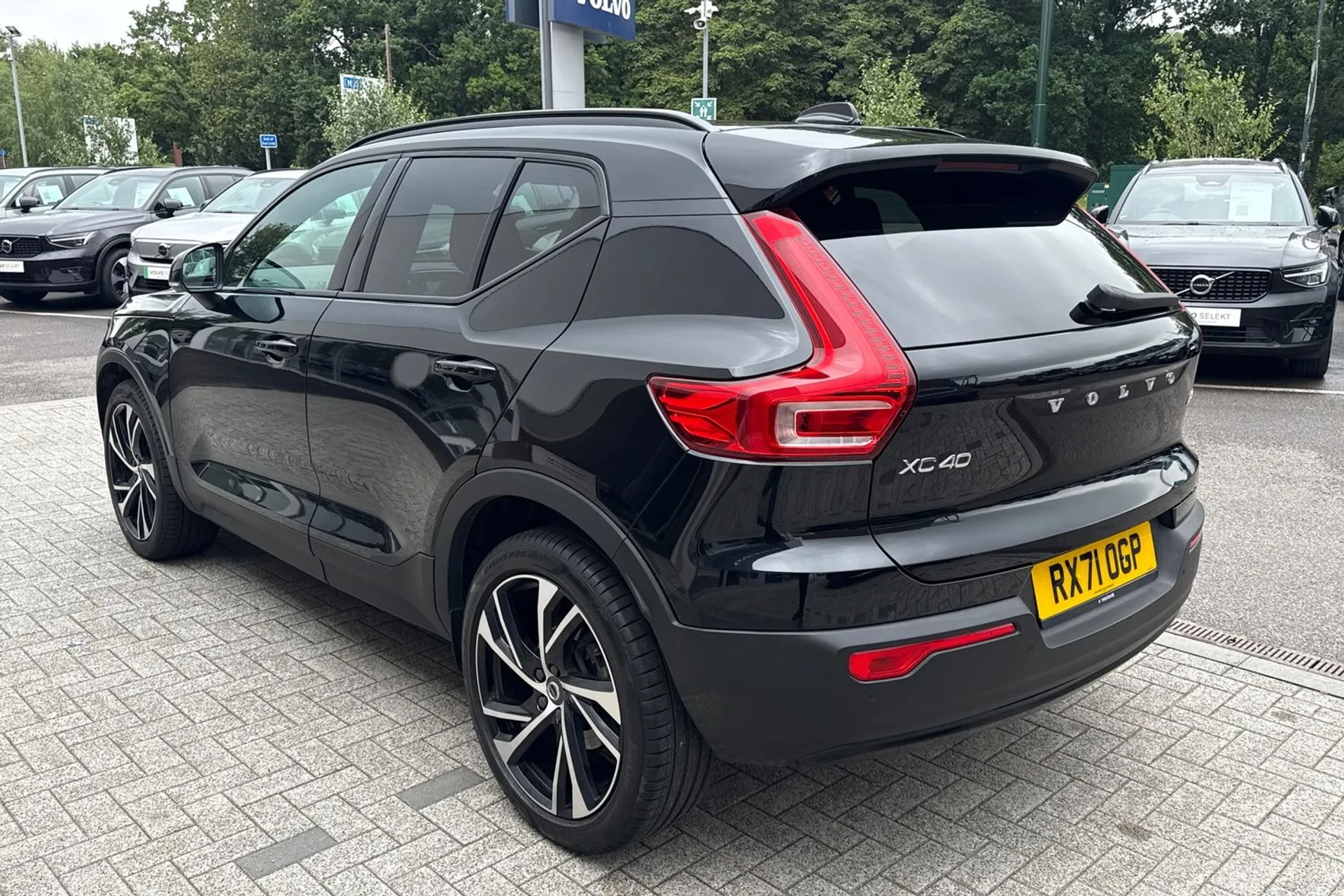 Volvo XC40 thumbnail image number 9