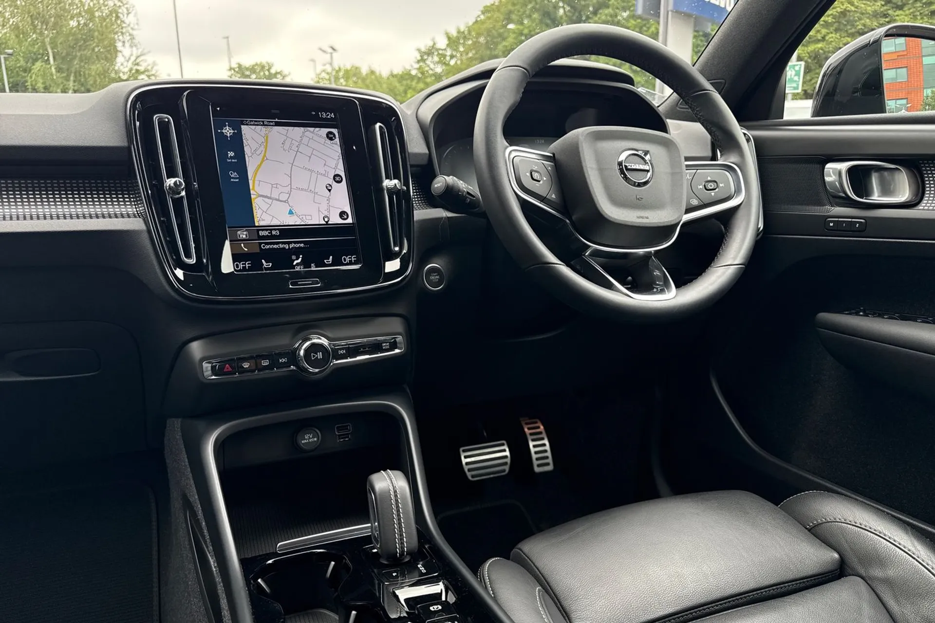 Volvo XC40 thumbnail image number 34