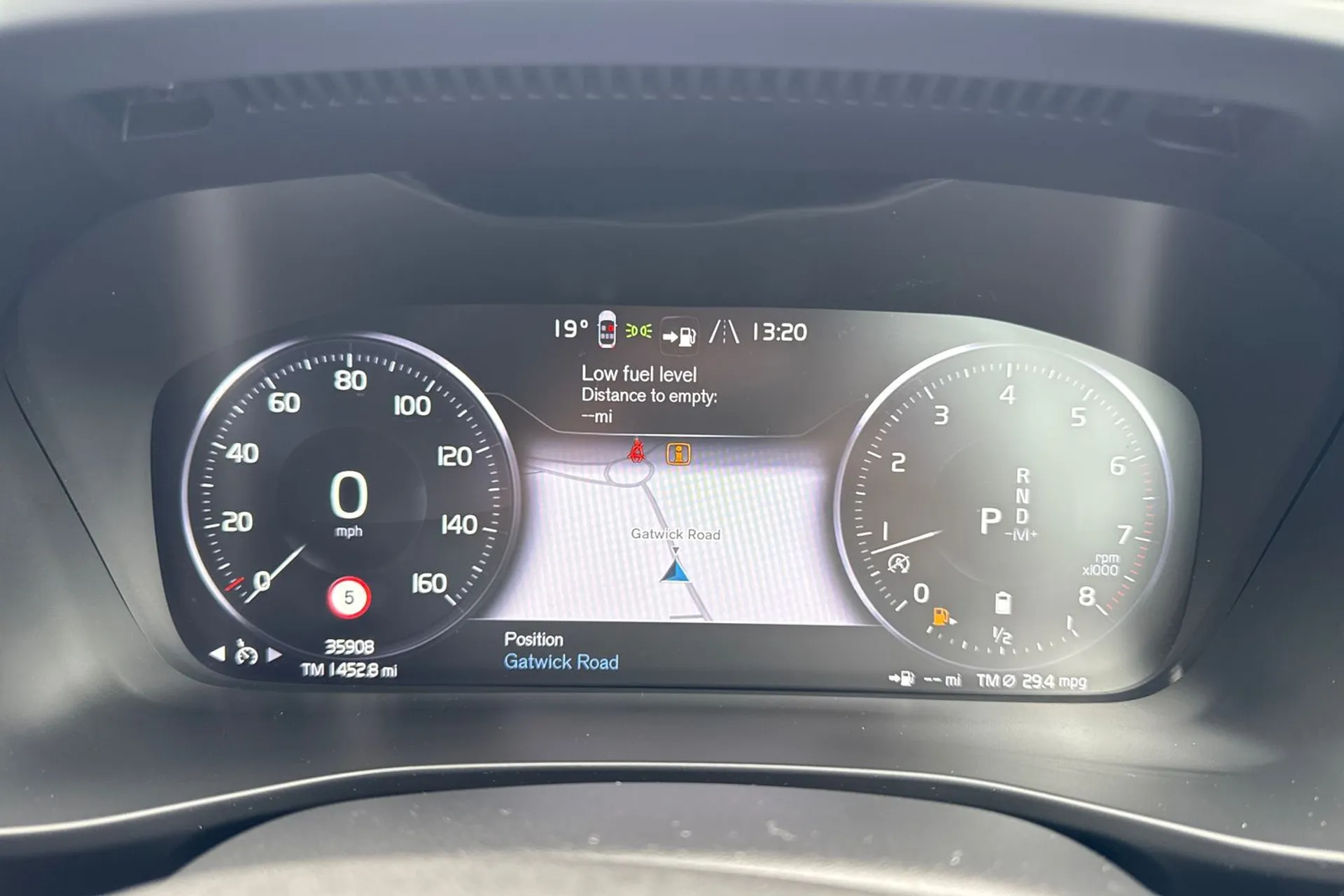 Volvo XC40 thumbnail image number 44