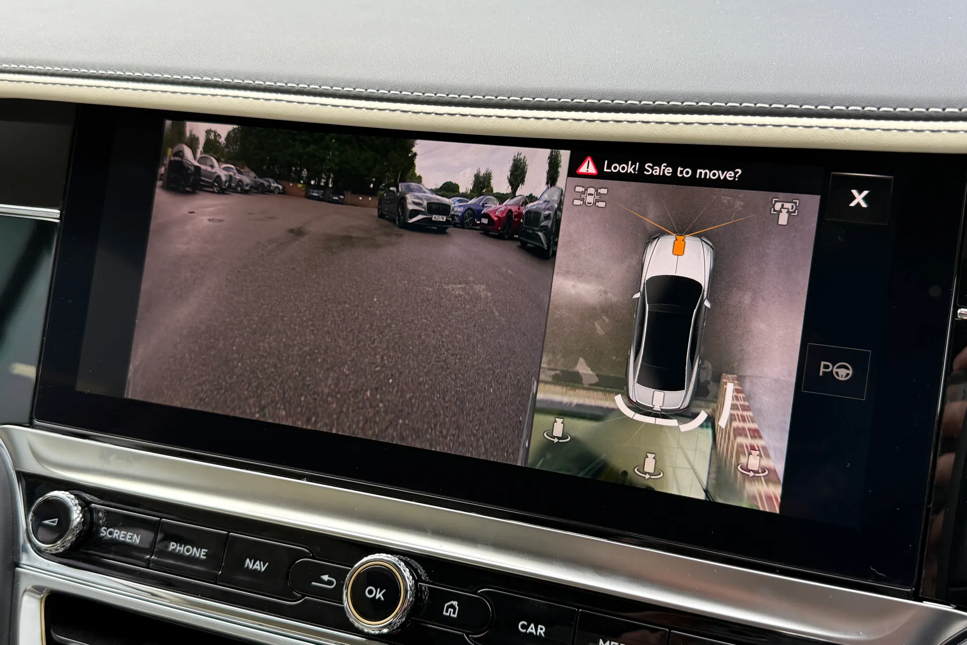 Bentley FLYING SPUR thumbnail image number 35