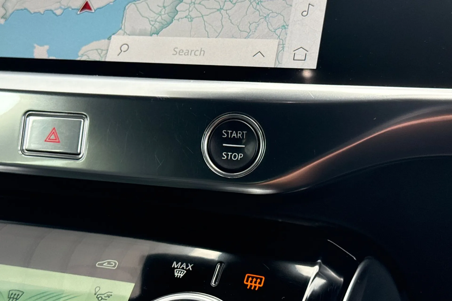 Jaguar I-PACE thumbnail image number 61