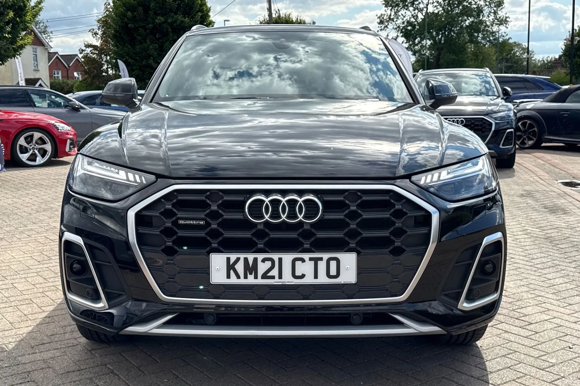 Audi Q5 thumbnail image number 24
